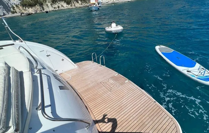 Rizzardi 50 Top Line Viva Anema e Core — yacht photo 4