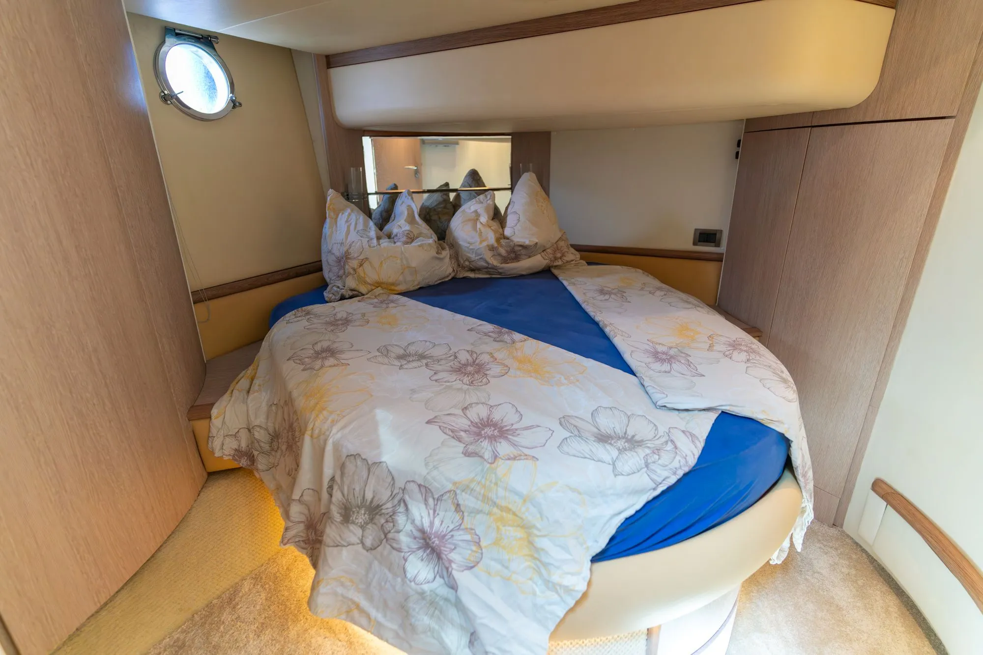 Azimut 50 Lena — תמונת יאכטה 7