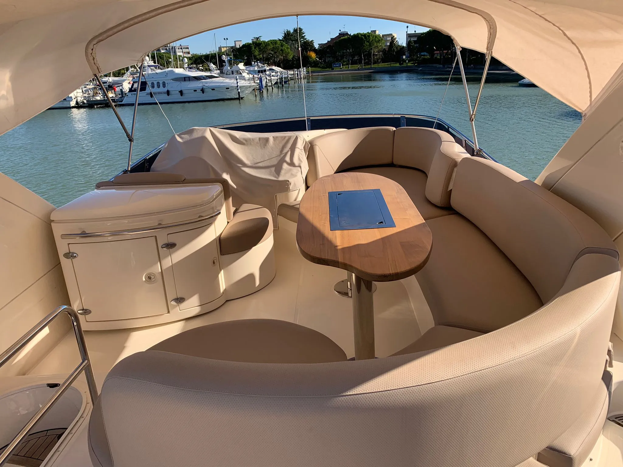 Azimut 50 Lena — תמונת יאכטה 6