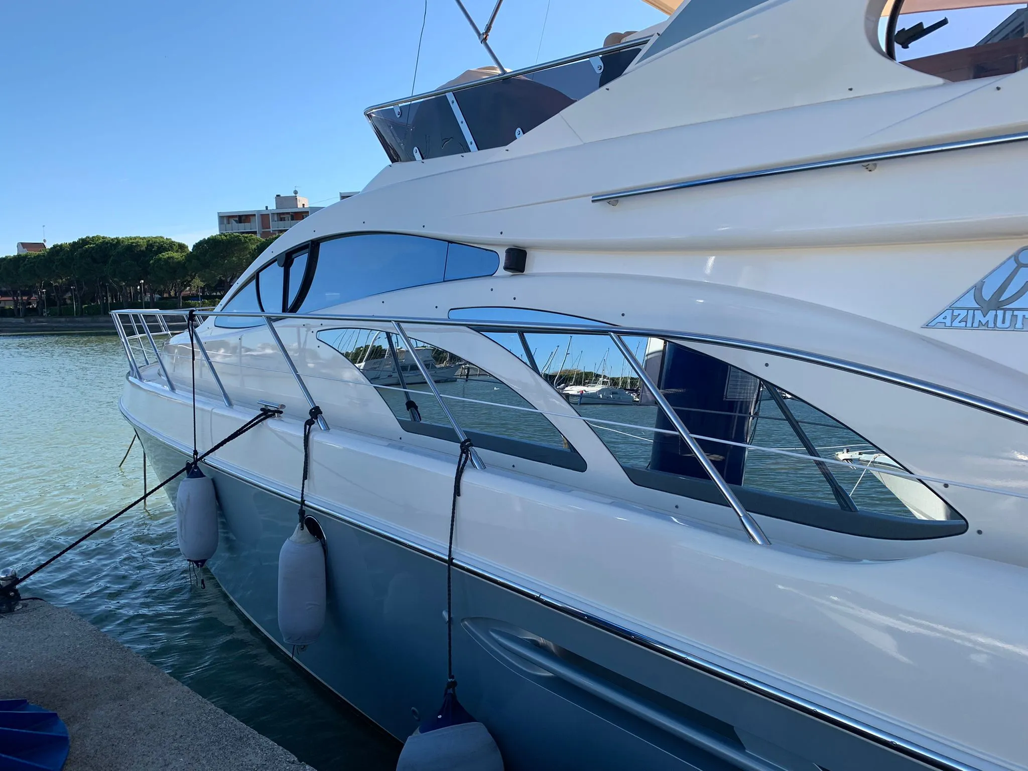 Azimut 50 Lena — תמונת יאכטה 8
