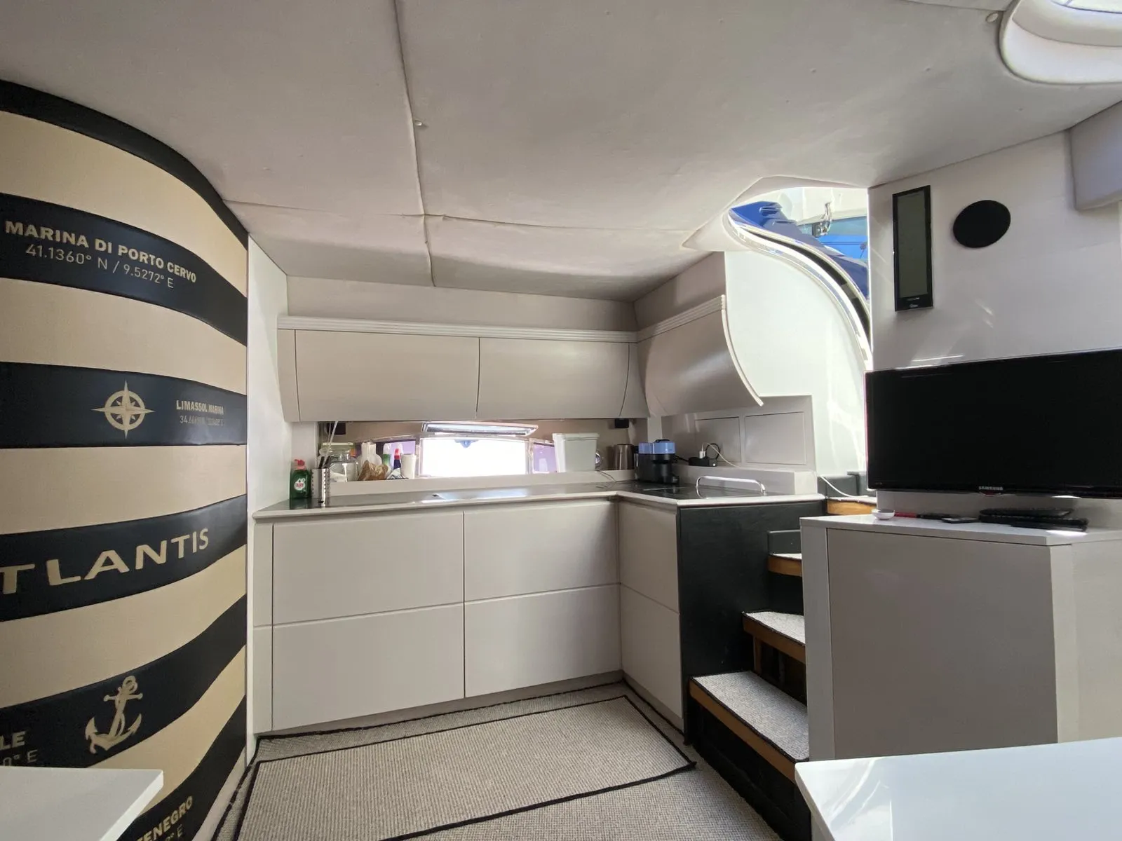 Azimut Atlantis 55 Lia — jahtikuva 2