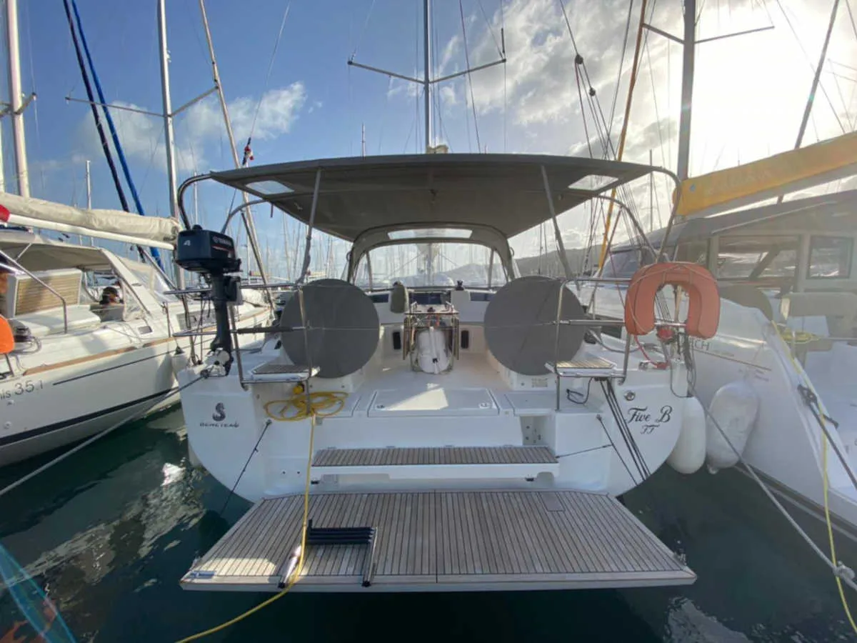 Beneteau Oceanis 40.1 Five B — foto dello yacht n. 1