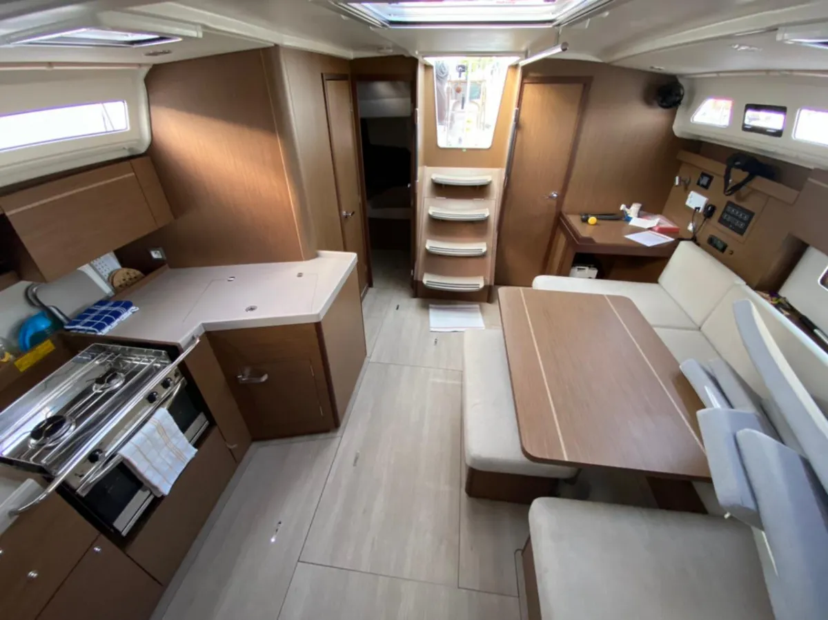 Oceanis 40.1 Five B — foto dello yacht n. 2