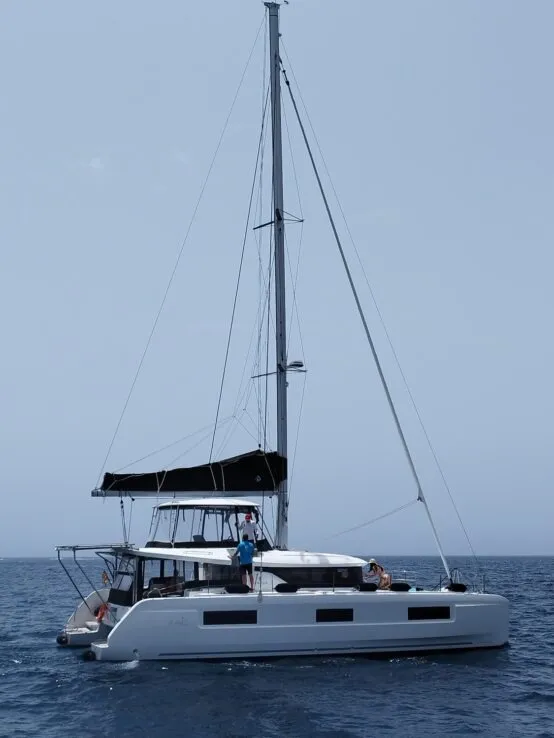Lagoon 46 Keep Sailing V — фотография яхты 6