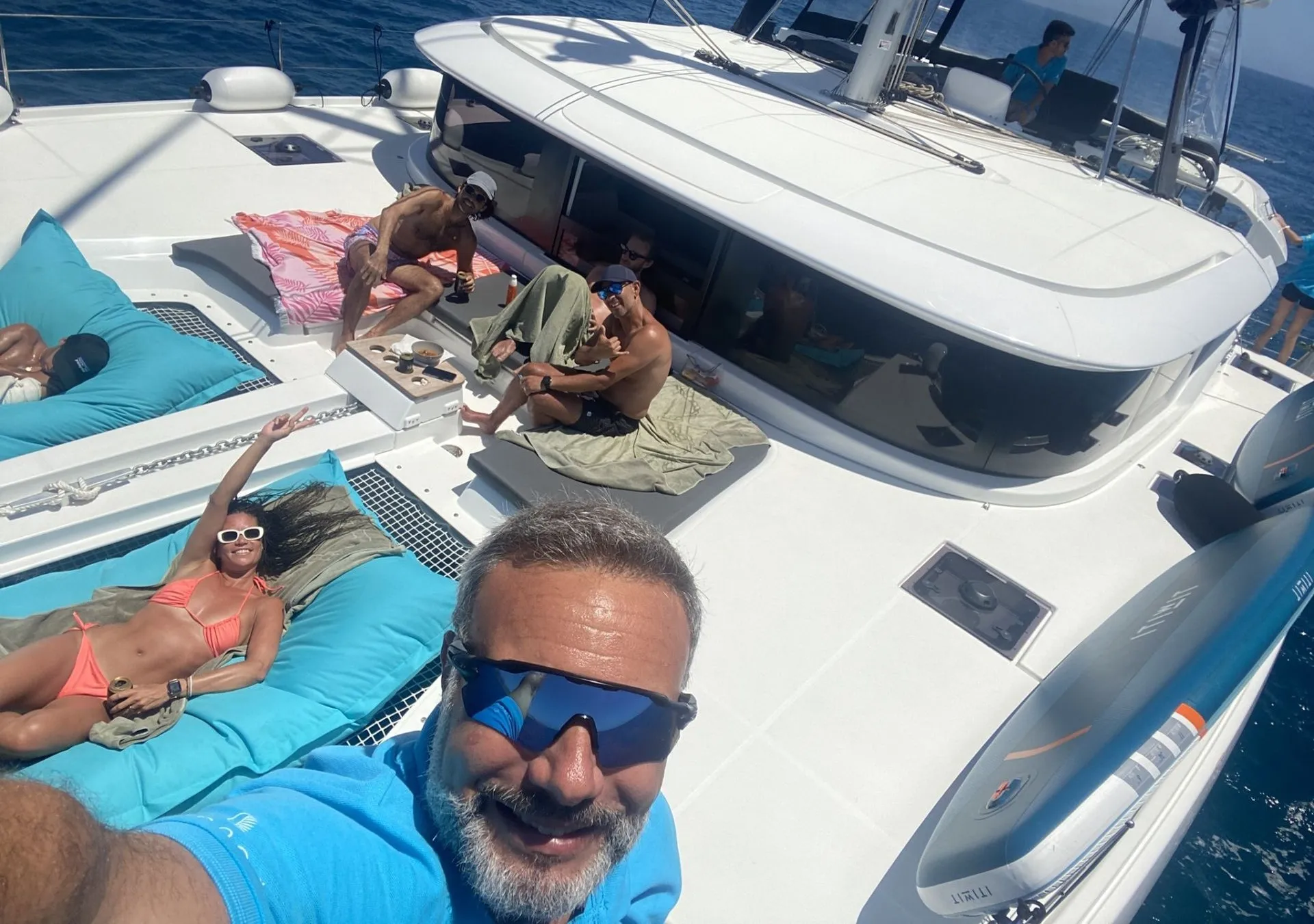 Lagoon 46 Keep Sailing V — фотография яхты 3