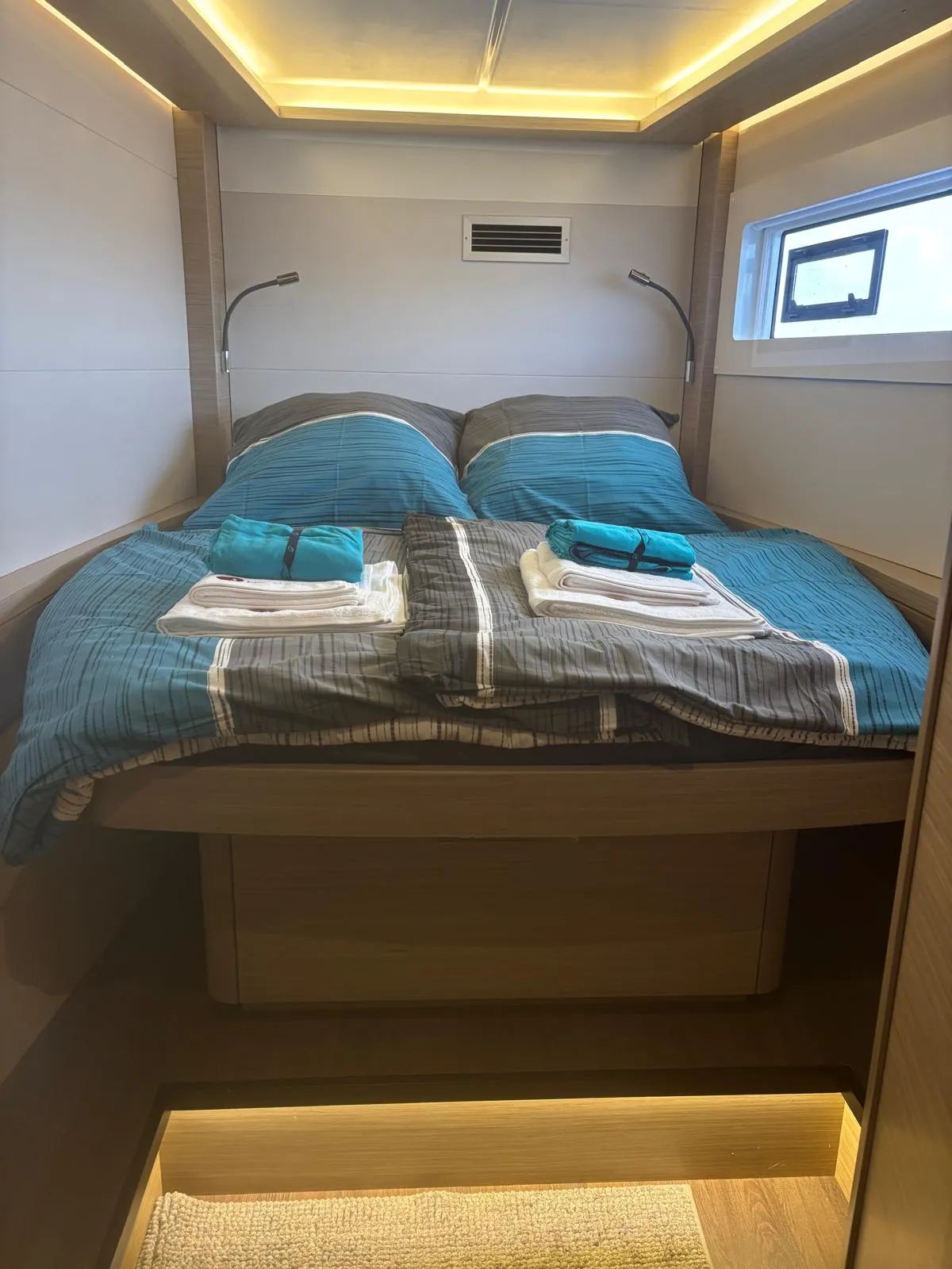 Lagoon 40 Keep Sailin VI — фотография яхты 2