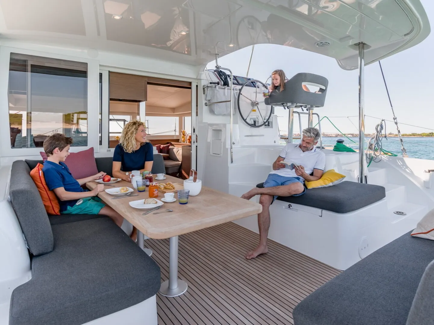 Lagoon 40 Keep Sailin VI — фотография яхты 3