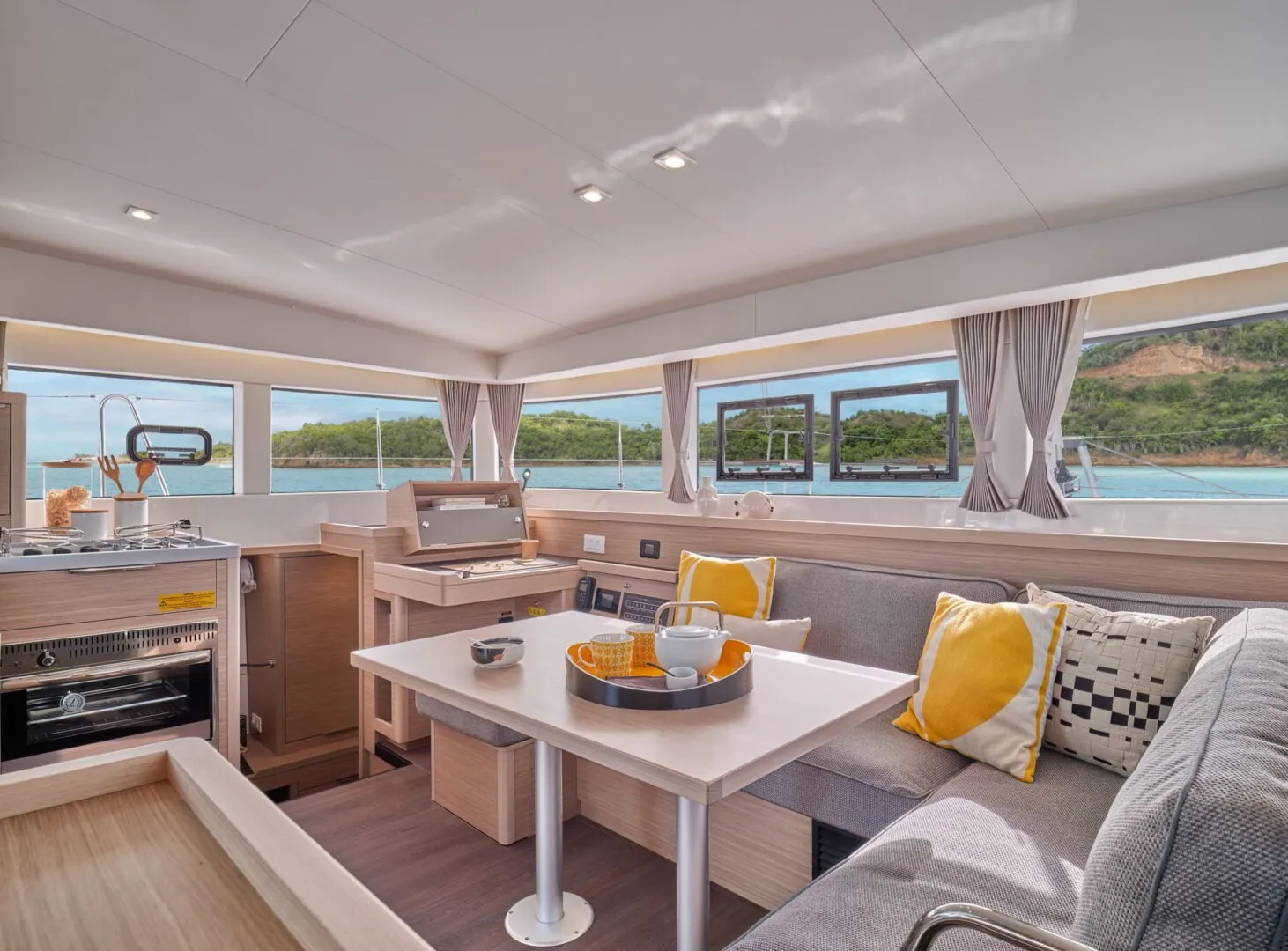 Lagoon 40 Keep Sailin VI — фотография яхты 5