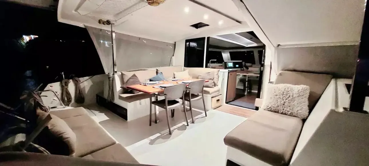 Lucia 40 Aqua Panda — foto dello yacht n. 11