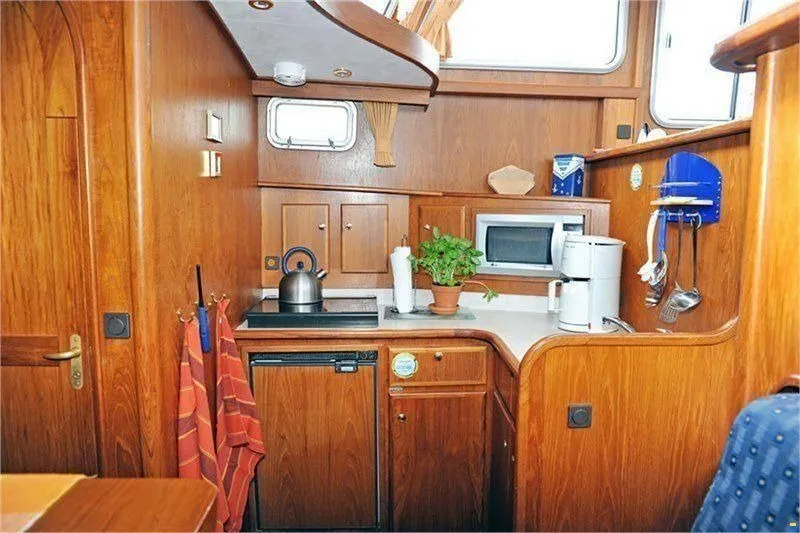 Babro Beluga 1250 — fotografia jachty 2