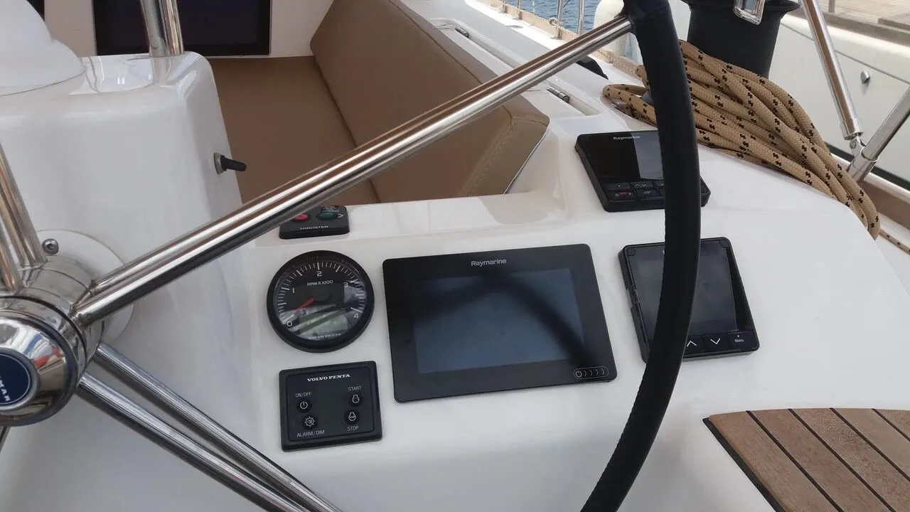 Dufour 460 Grand Large Nearchos — фотография яхты 7