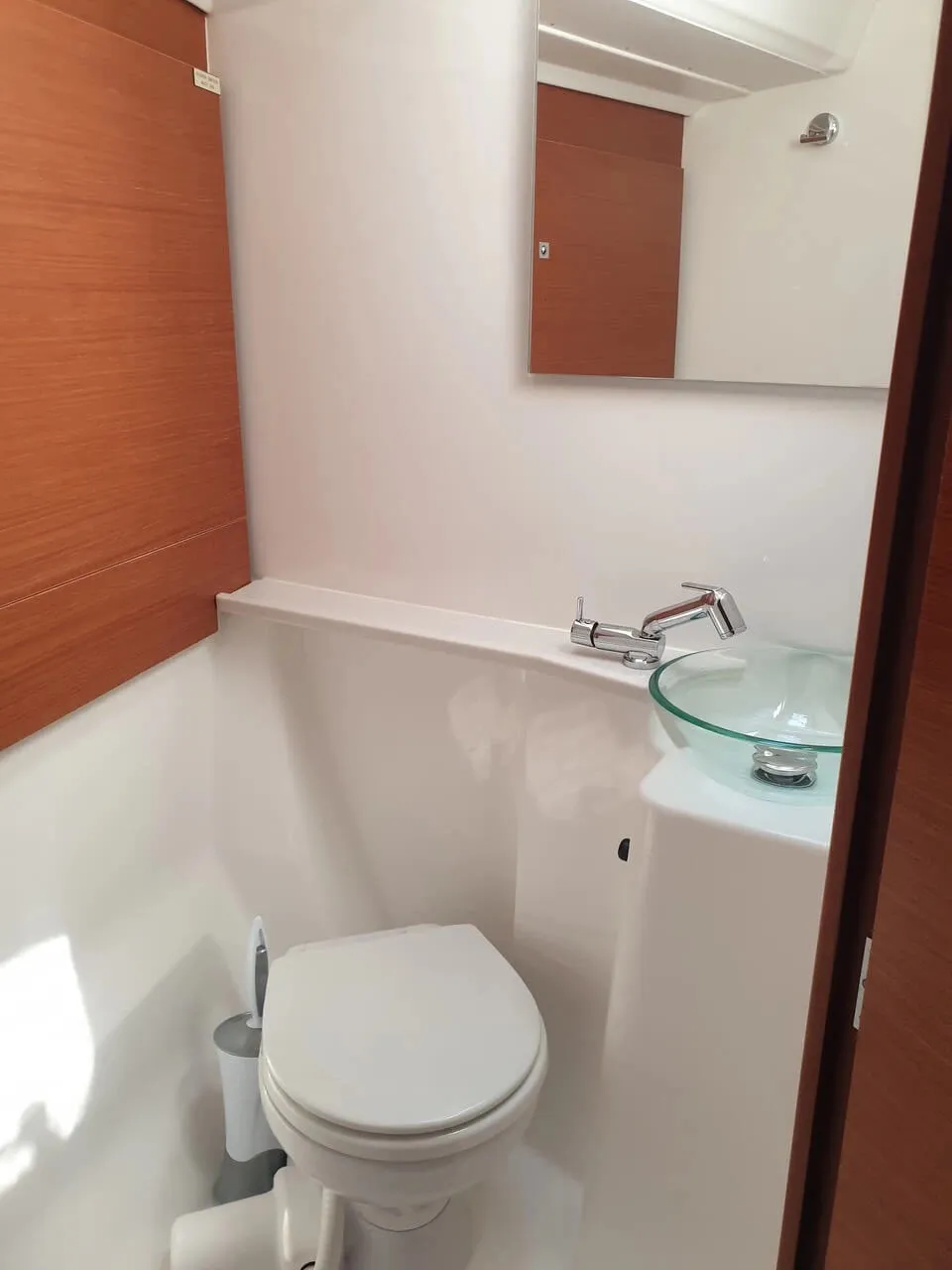 Dufour 460 Grand Large Nearchos — фотография яхты 8