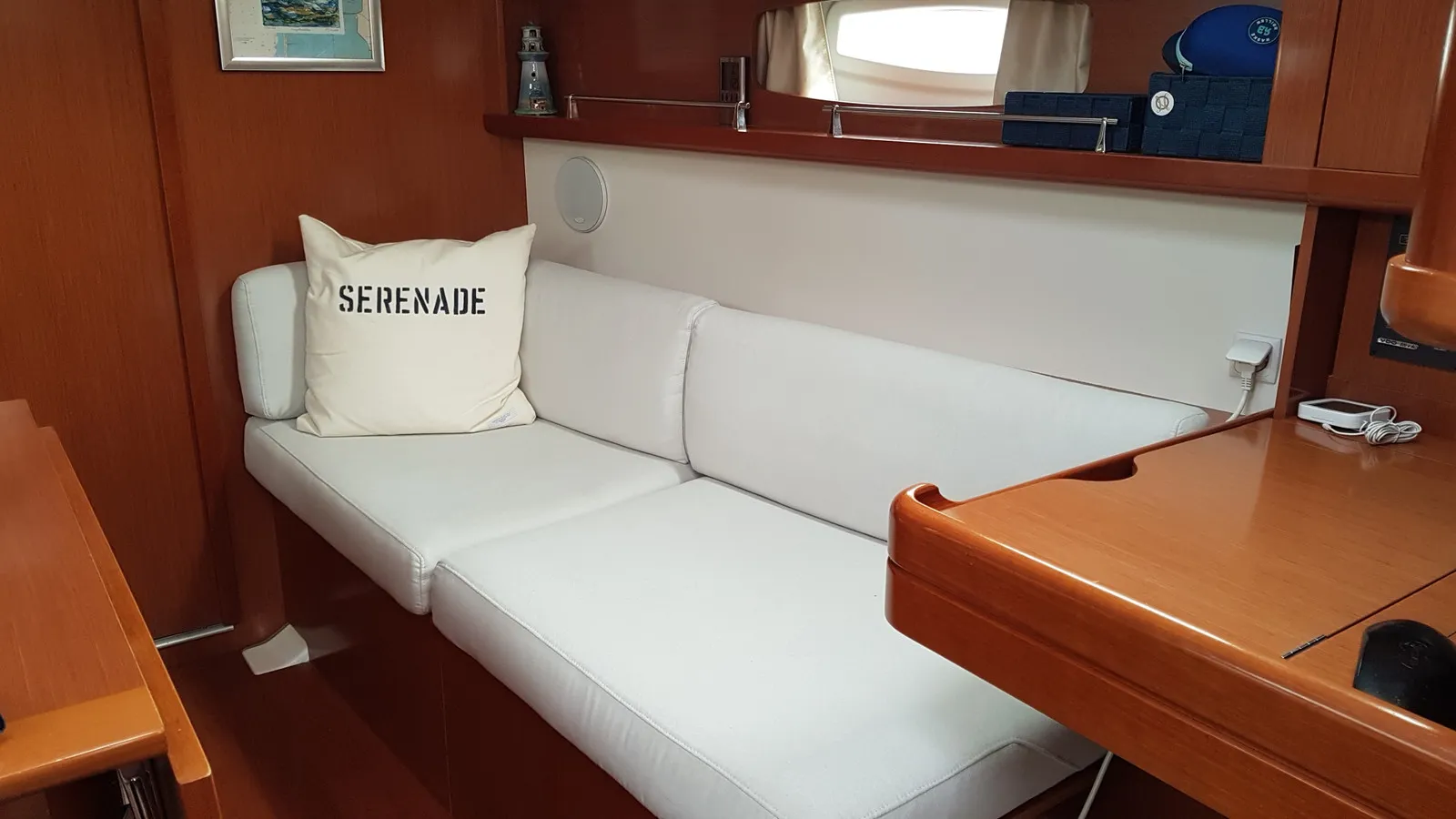 Oceanis 37 Serenade — yacht photo 29