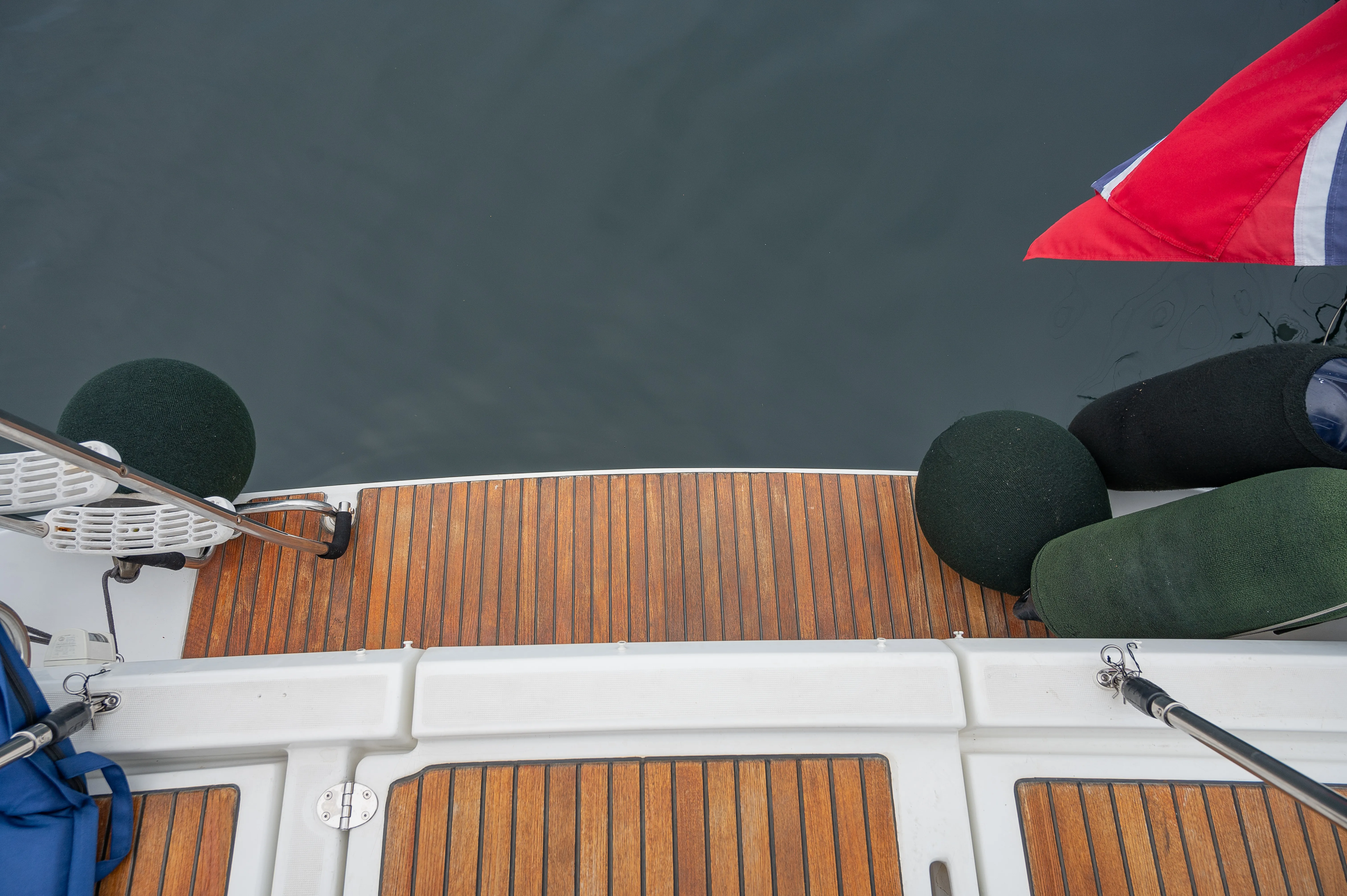Oceanis 37 Serenade — yacht photo 6