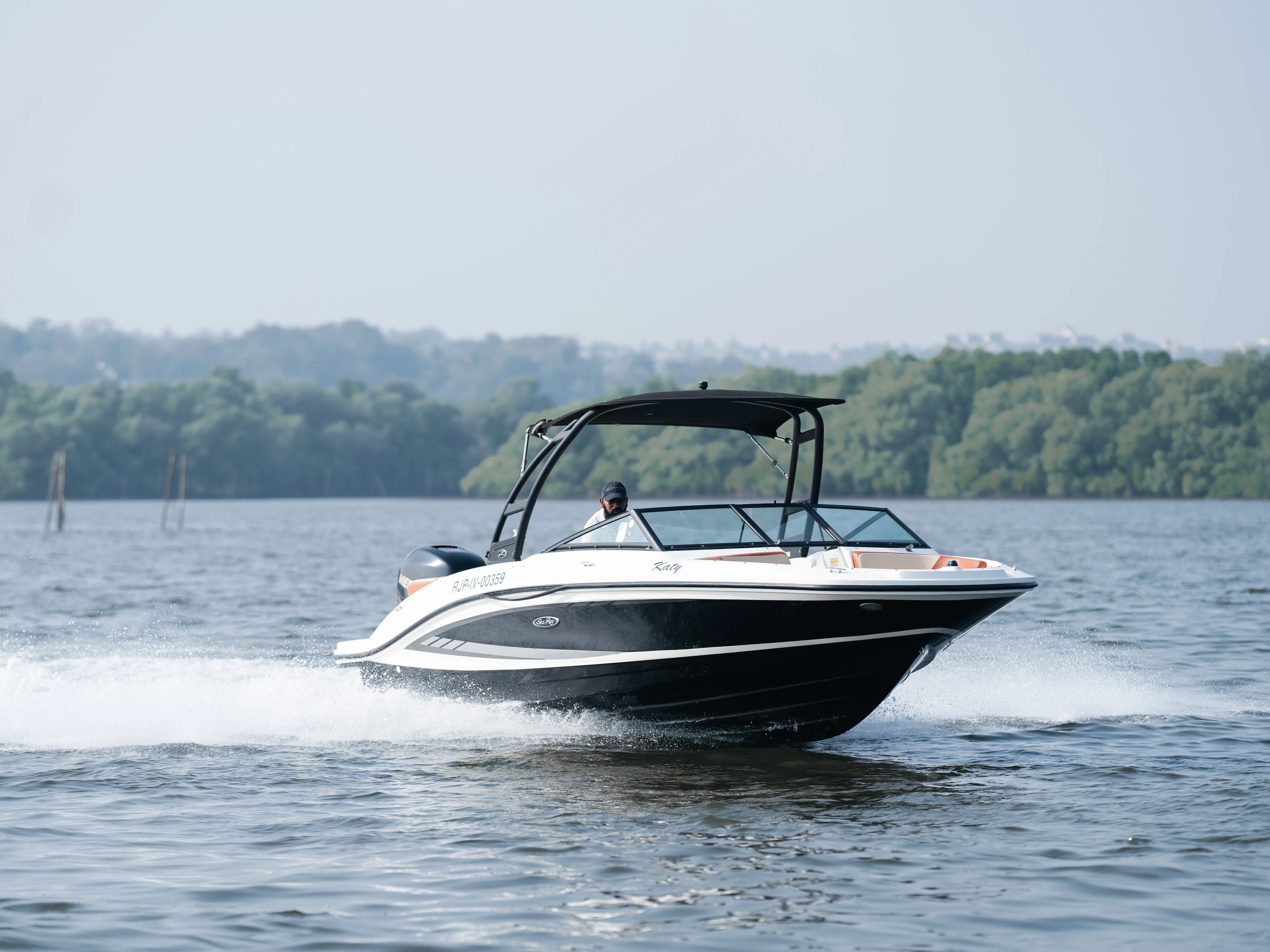 Sea Ray SPX 210 Katy — foto del yate n.º 3