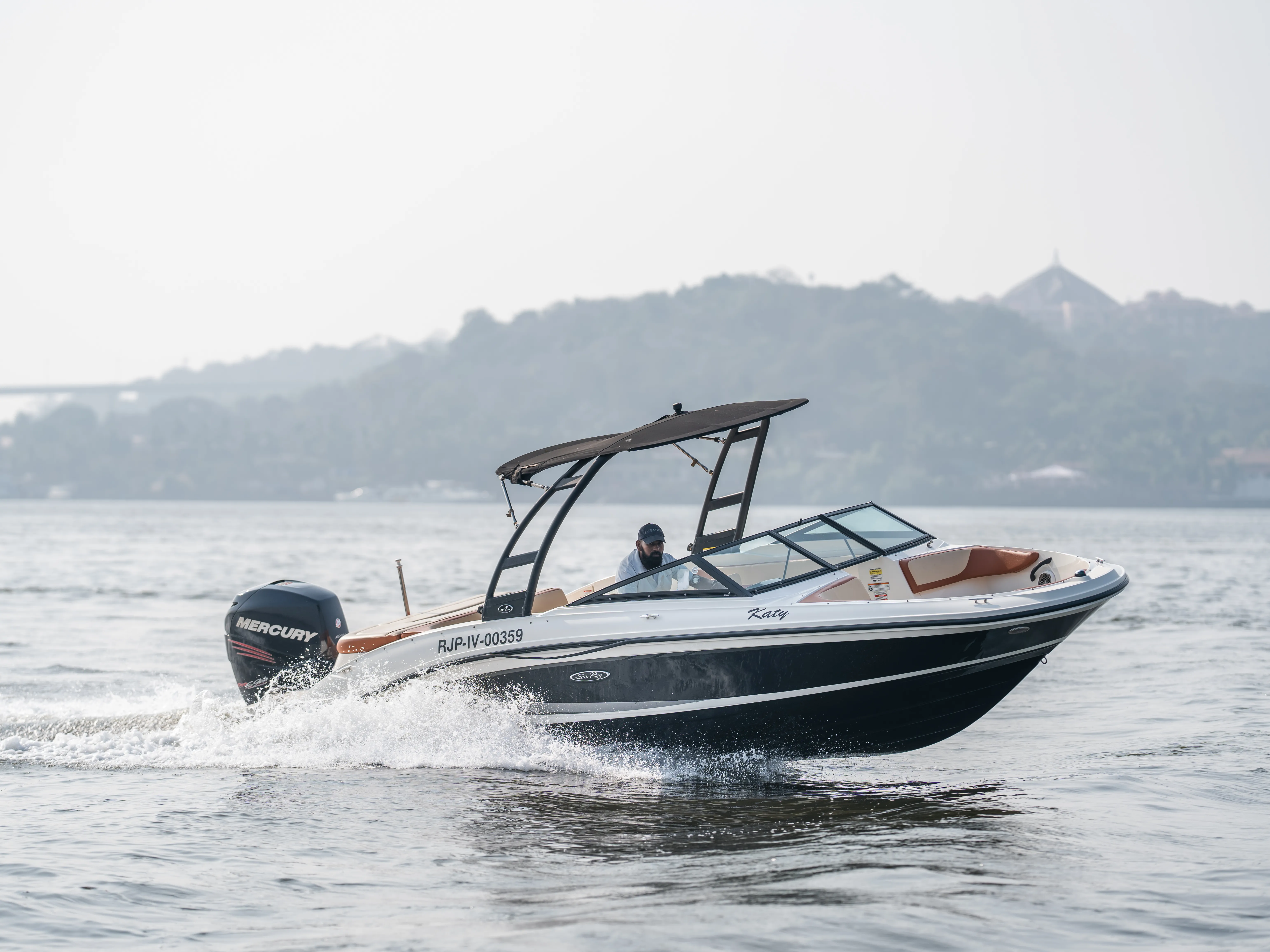 Sea Ray SPX 210 Katy — foto del yate n.º 2