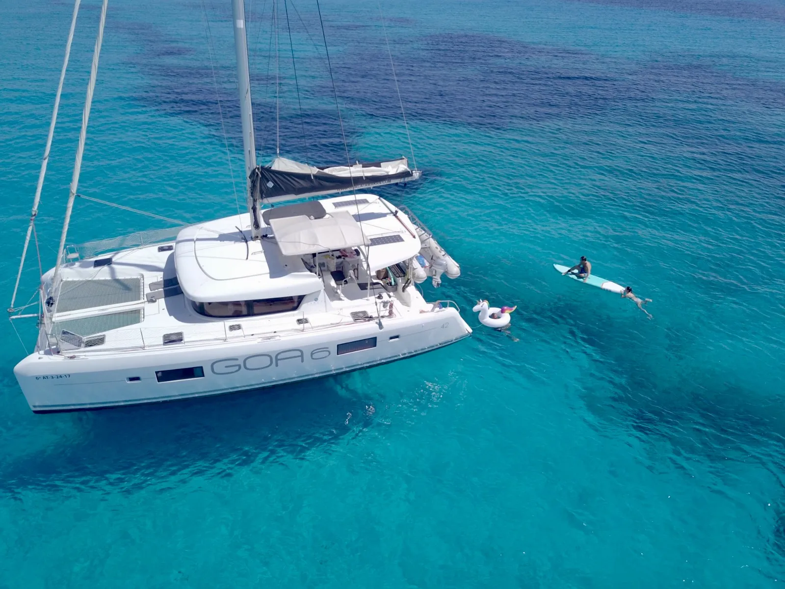 Lagoon 42 Goa Seis — yacht photo 11