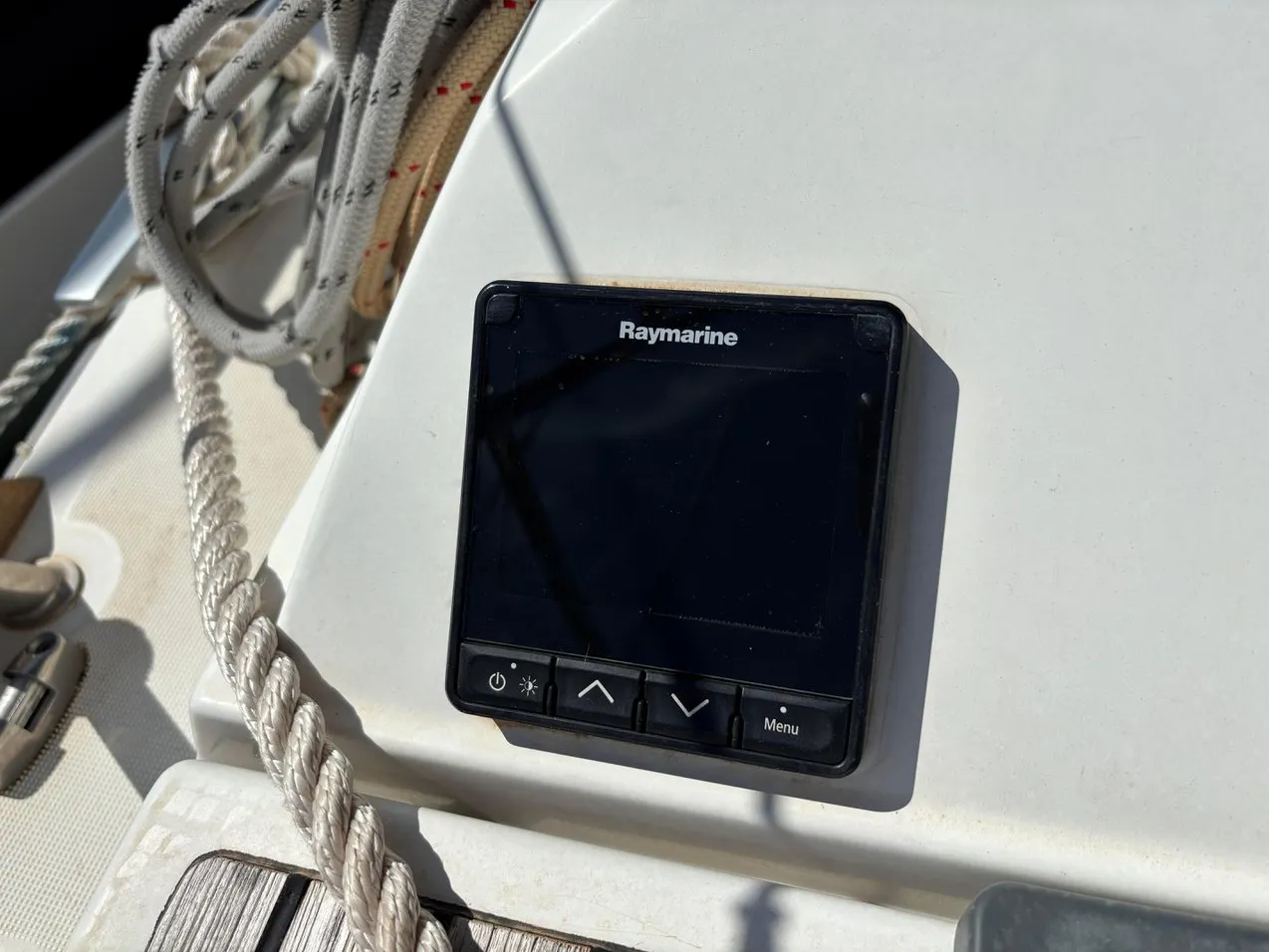 Sun Odyssey 479 Moonlight — фотография яхты 19