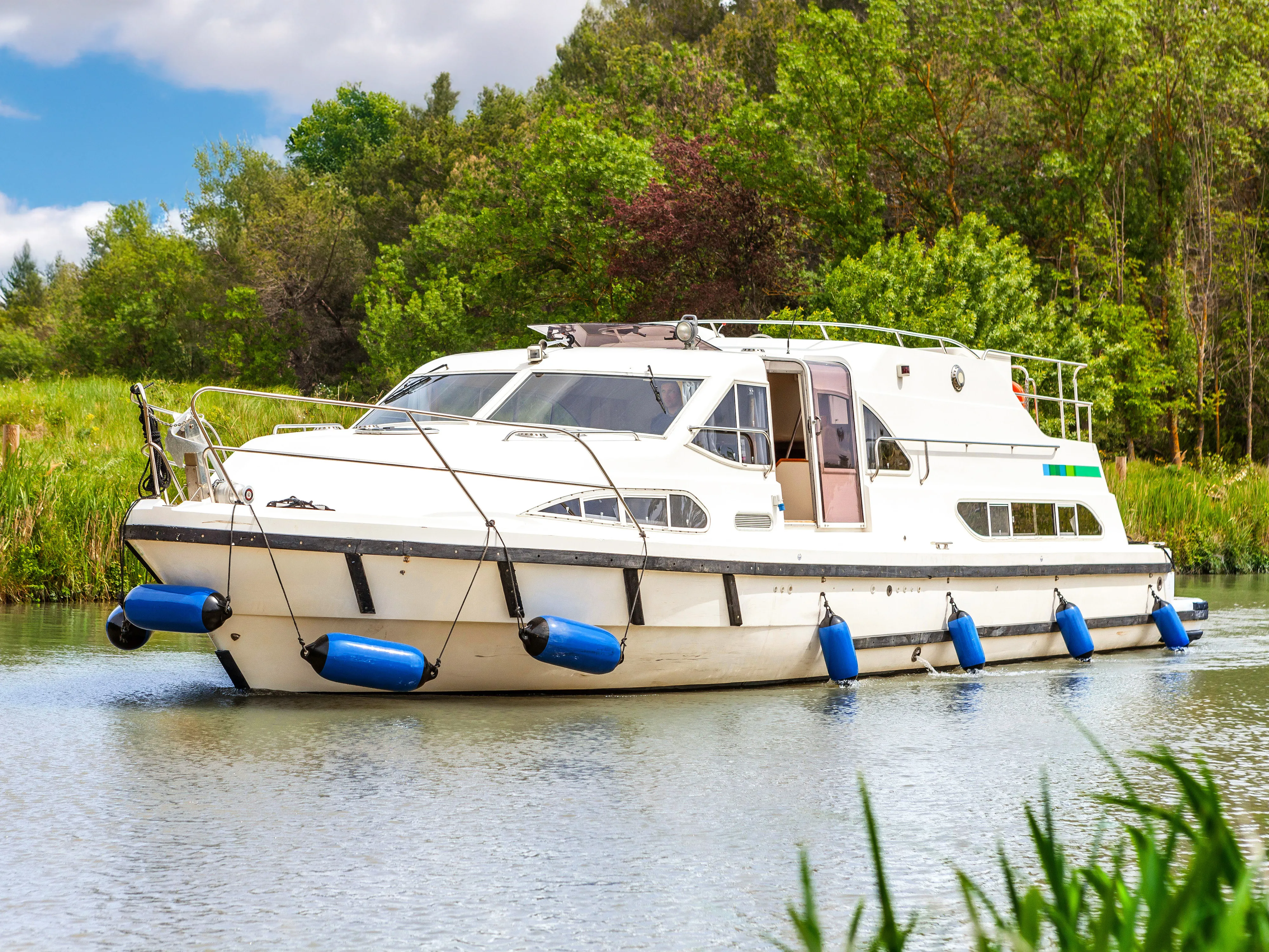 Europa E.600 Cruiser Premium 6 Pers. — yacht photo 1