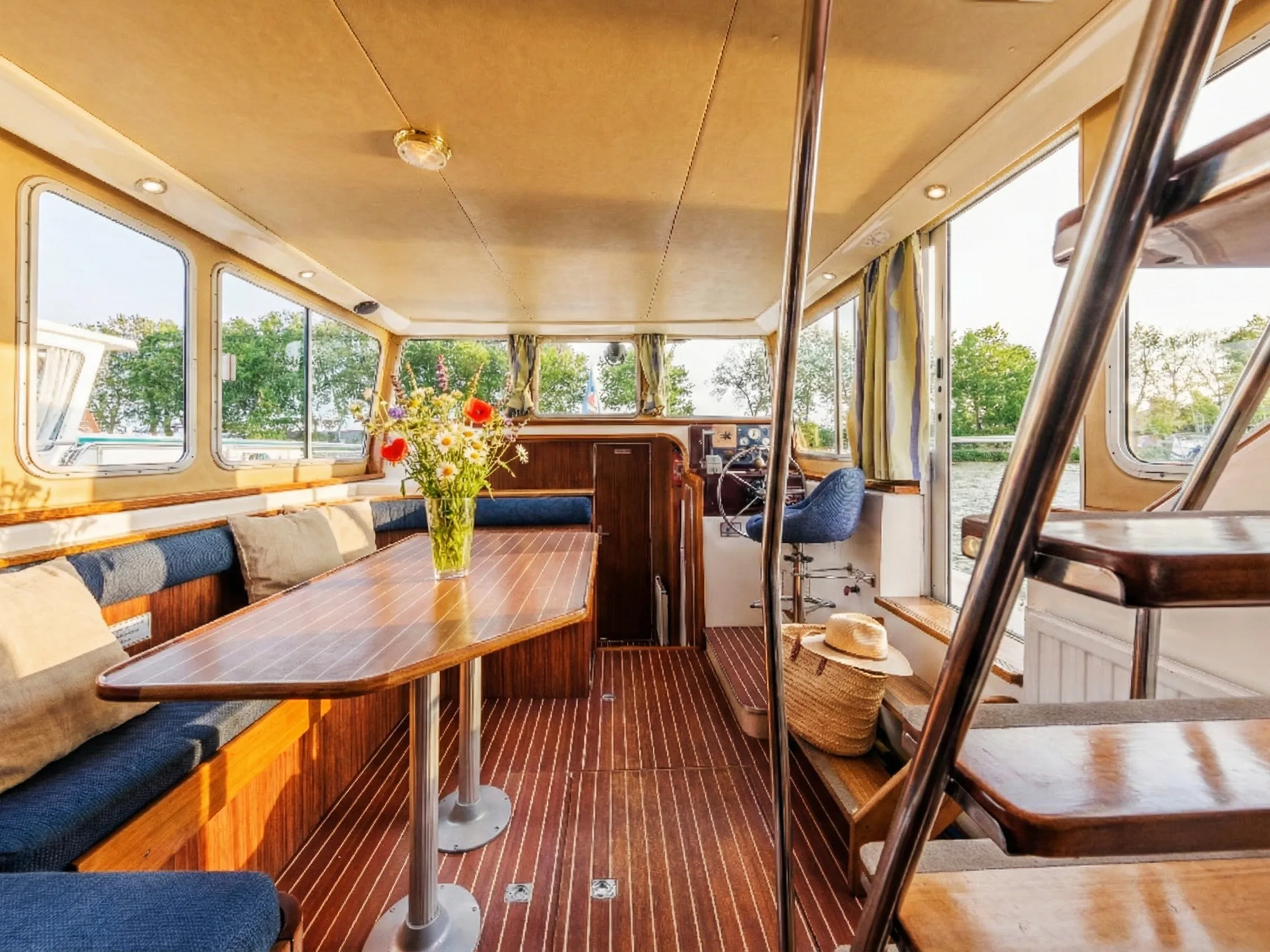 Pénichette 1165 Pénichette Comfort 6/7 Pers. — yacht photo 2
