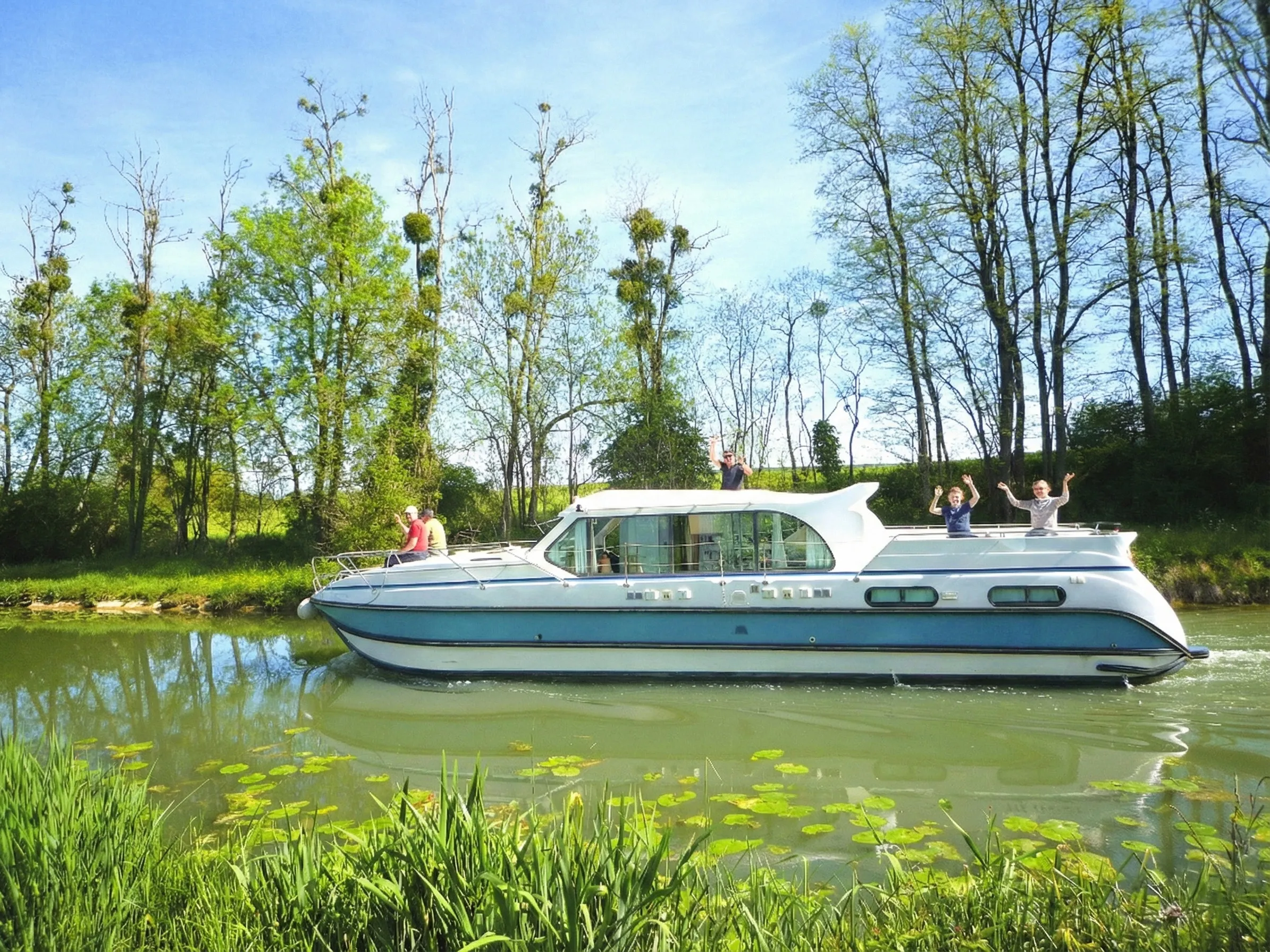 Nicols Confort 1350 Cruiser Comfort XL 8/10 Pers. — yachtbilde 1