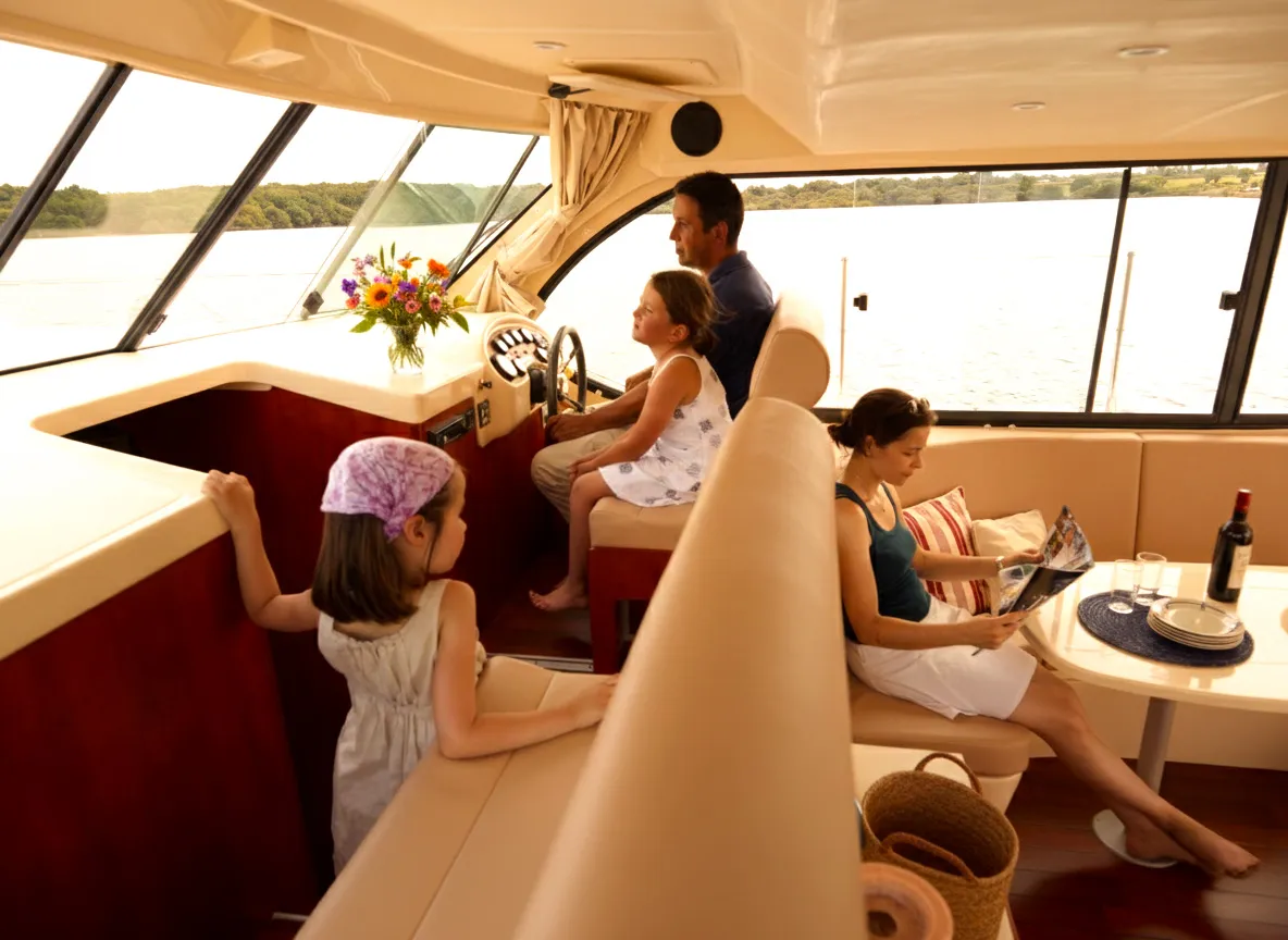 Nicols Estivale Octo Cruiser Premium 8/10 Pers. — yacht photo 2