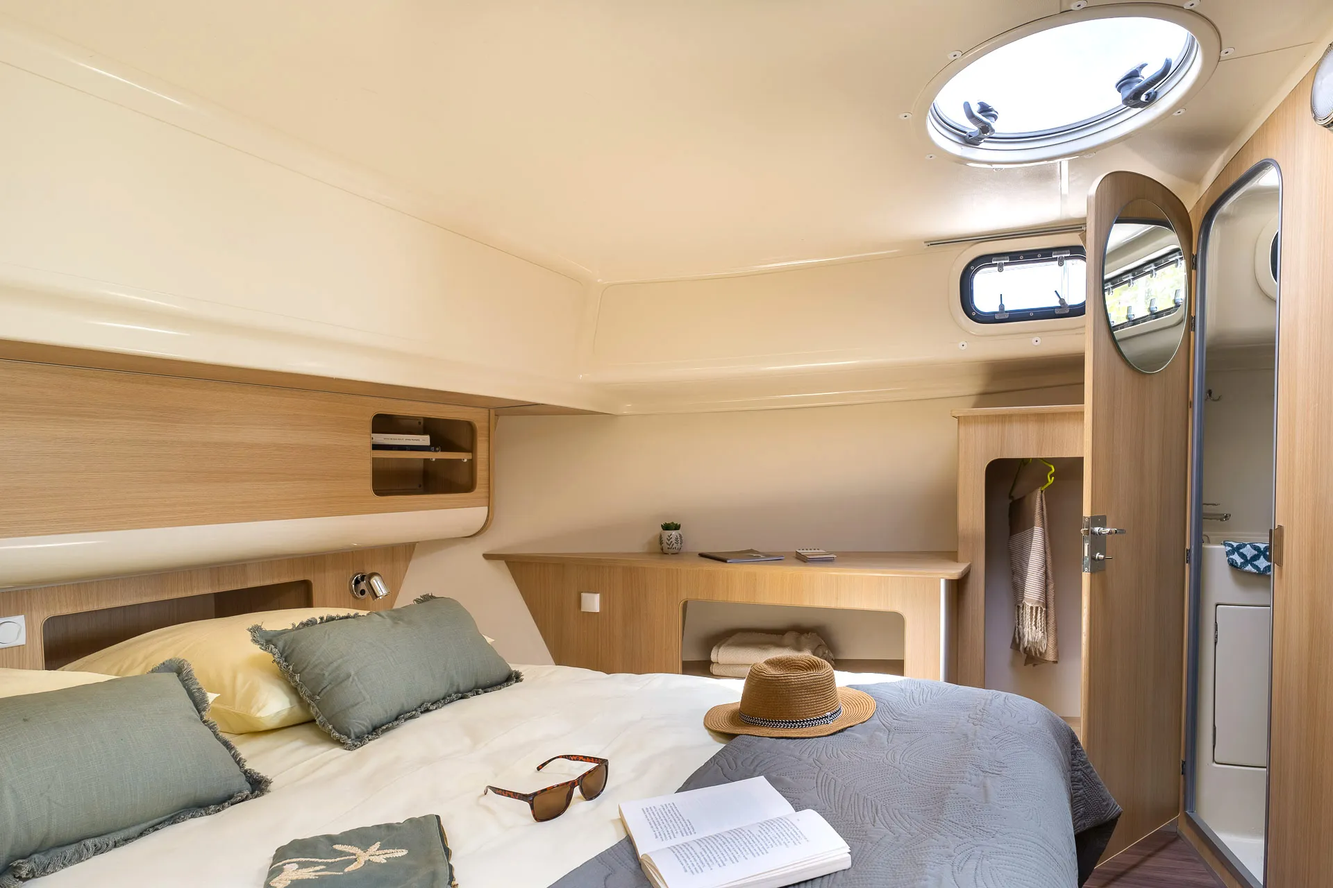 Nicols Estivale Sixto+ Cruiser Premium 6/8 Pers. — yacht photo 2