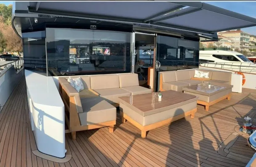 Catamaran BRISE — fotografia jachty 5