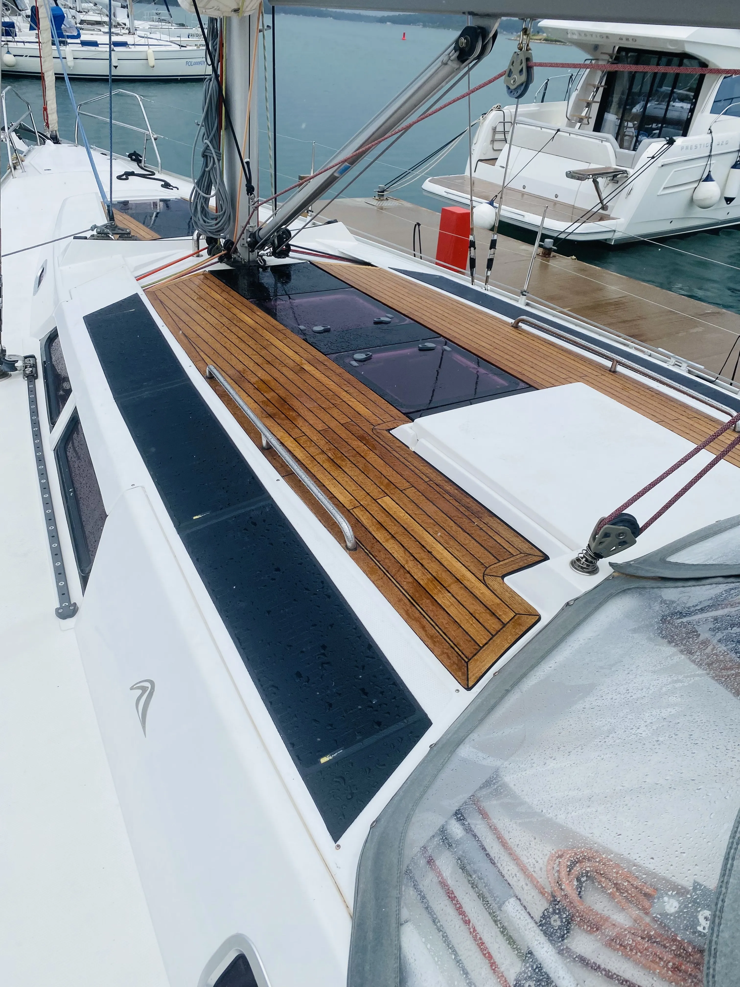 Hanse 430e Performance Cruiser — фотография яхты 5