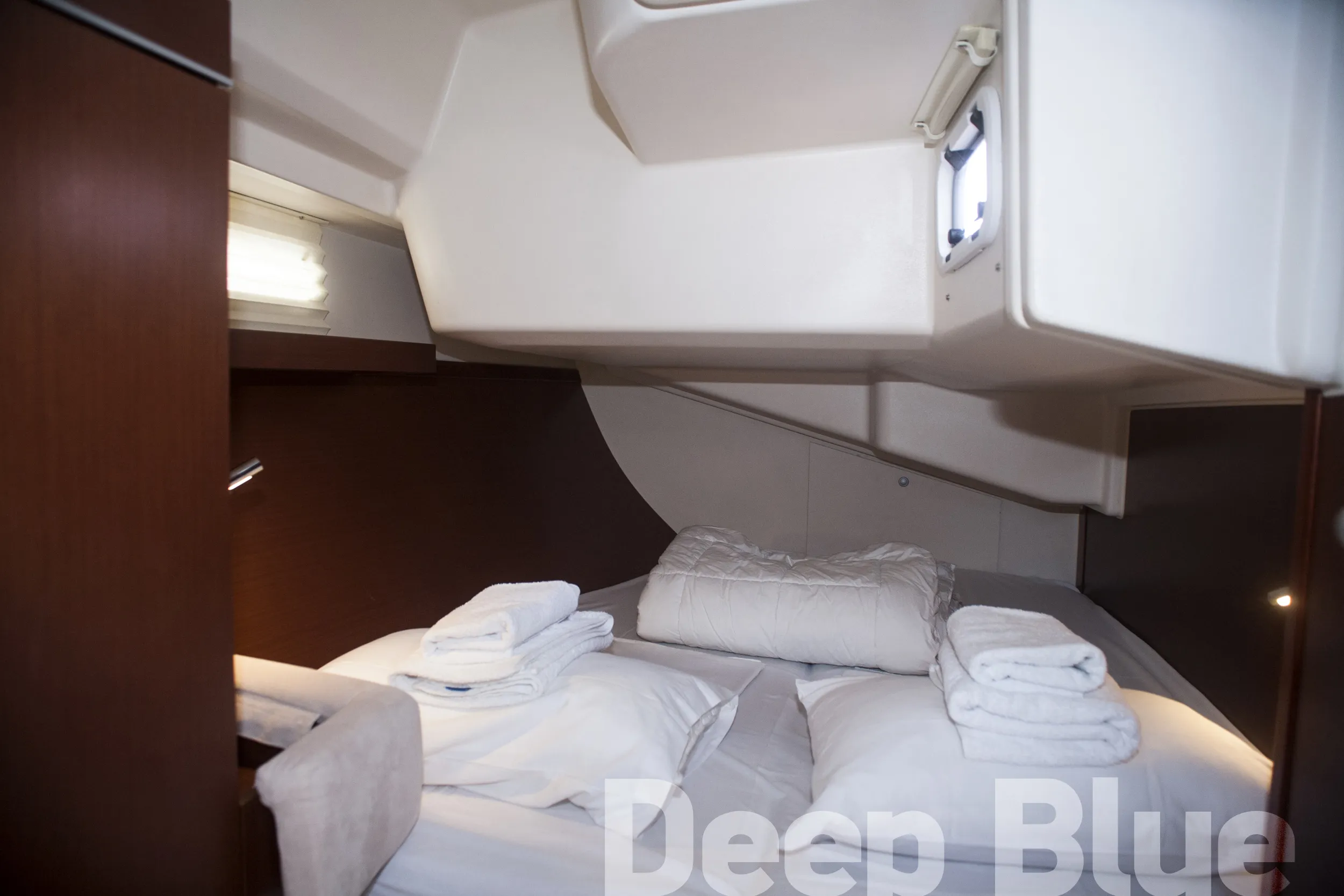 Hanse 415 Deep Blue — yacht photo 2