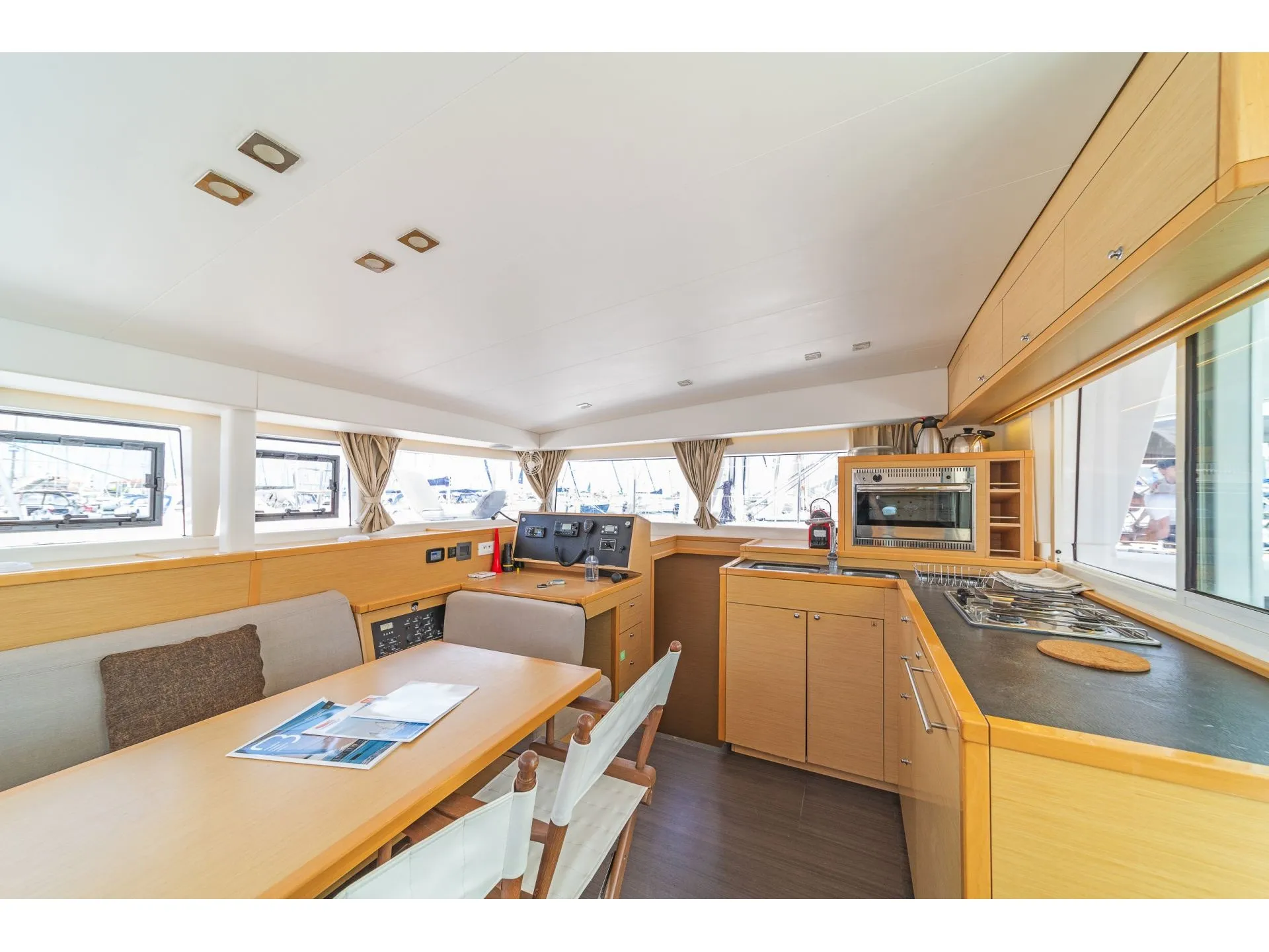 Lagoon 400 S2 Vicky — foto dello yacht n. 2