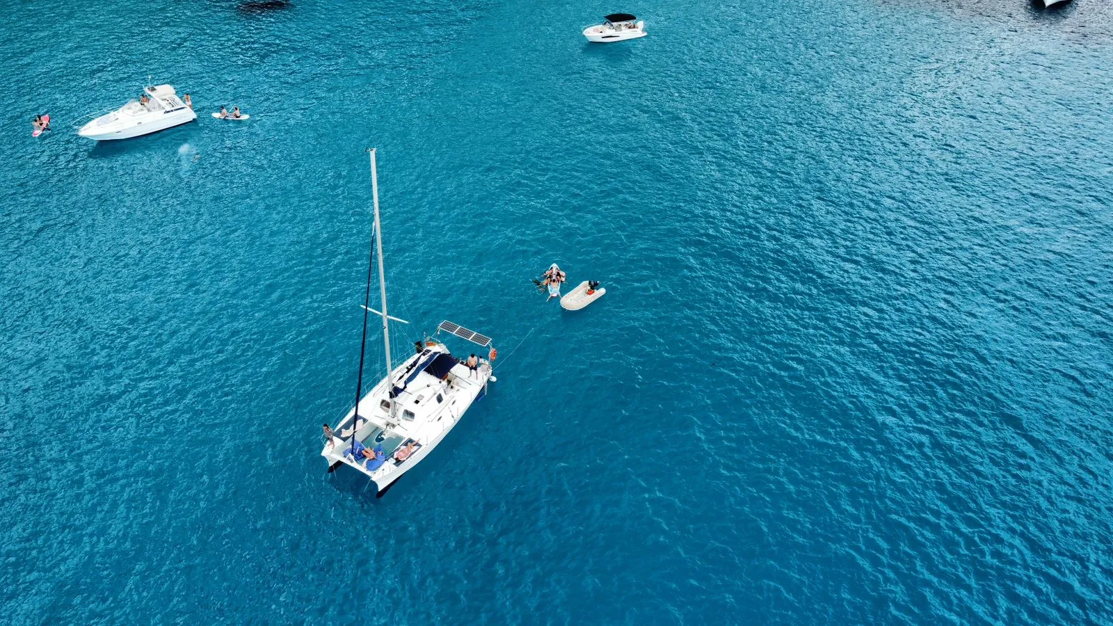 Catamaran Maui — fotografia jachty 8