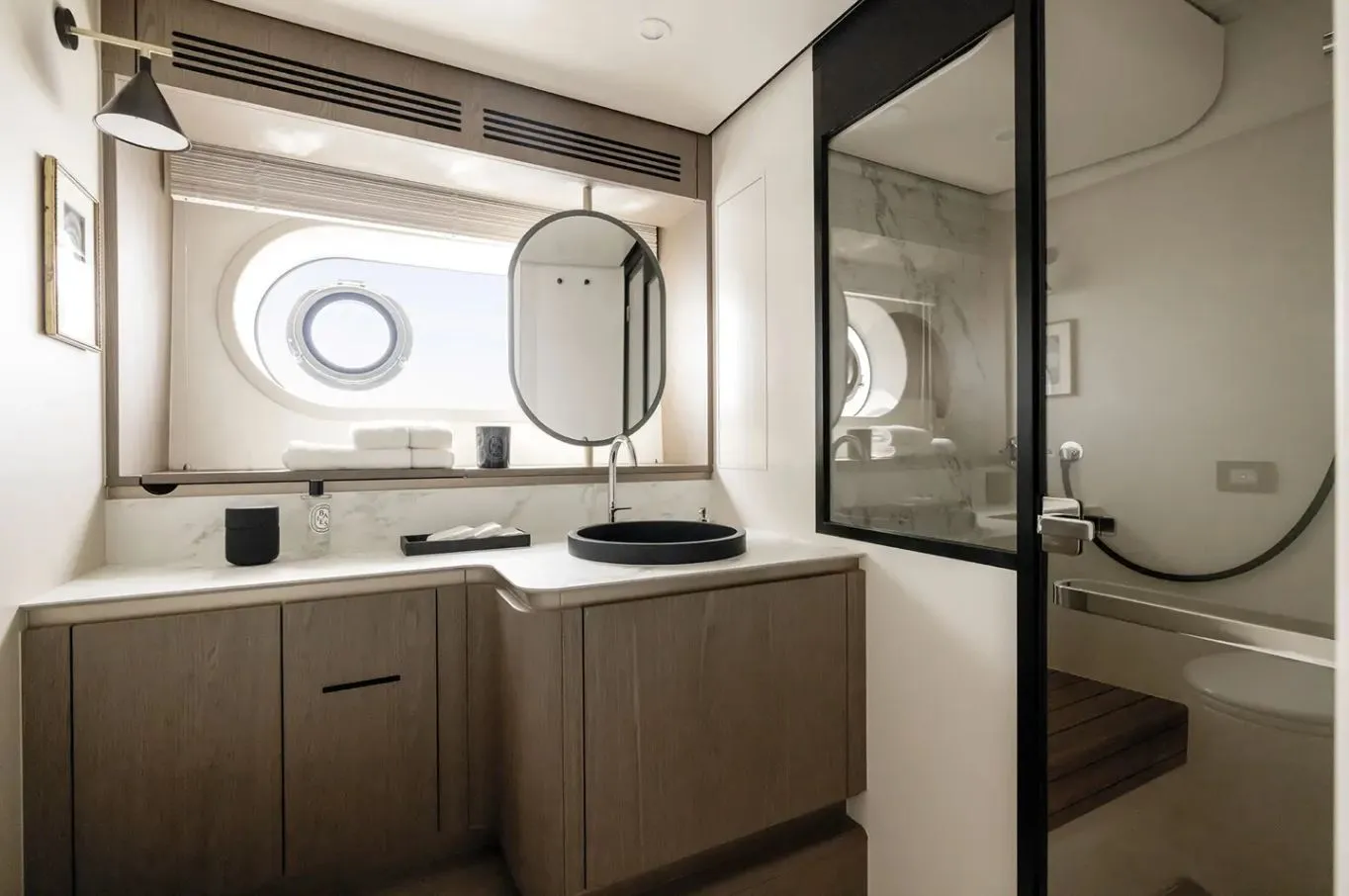 Azimut Magellano 60 Amparito XIII — yacht photo 6