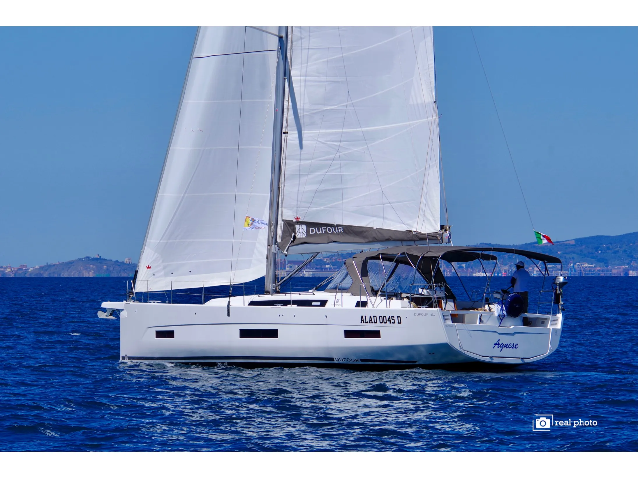 Dufour Yachts Dufour 530 Agnese - Water maker, Solar Panel — фотография яхты 1