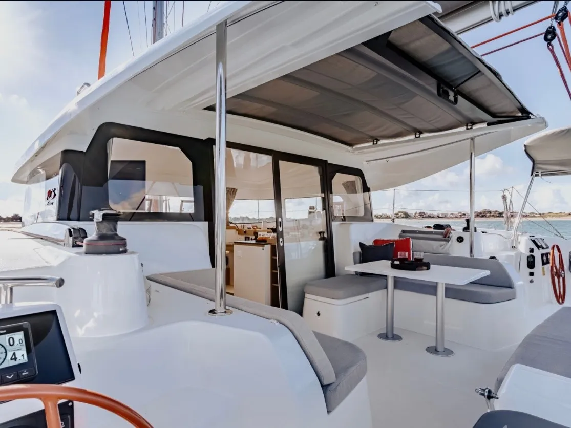 Excess 11 ZENITH — yacht photo 2