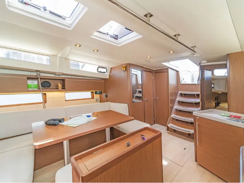 Oceanis 46.1 Esperanza — фотография яхты 7