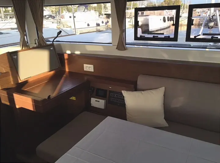 Lagoon 40 AF-LAG40AN — foto dello yacht n. 14