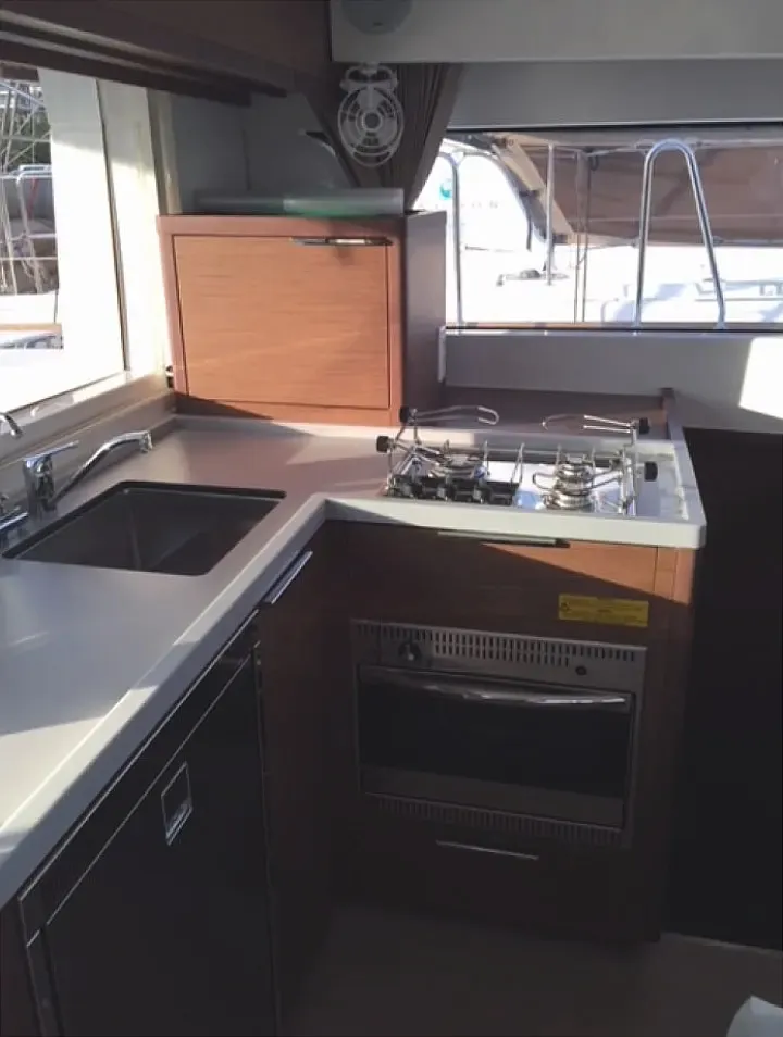 Lagoon 40 AF-LAG40AN — foto dello yacht n. 6