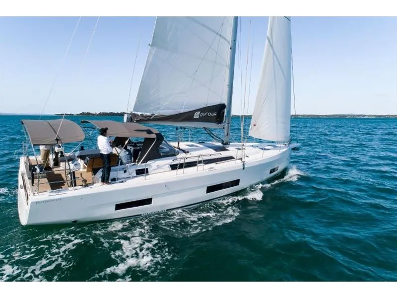 Dufour Yachts Dufour 470 ARUBA — фотография яхты 1