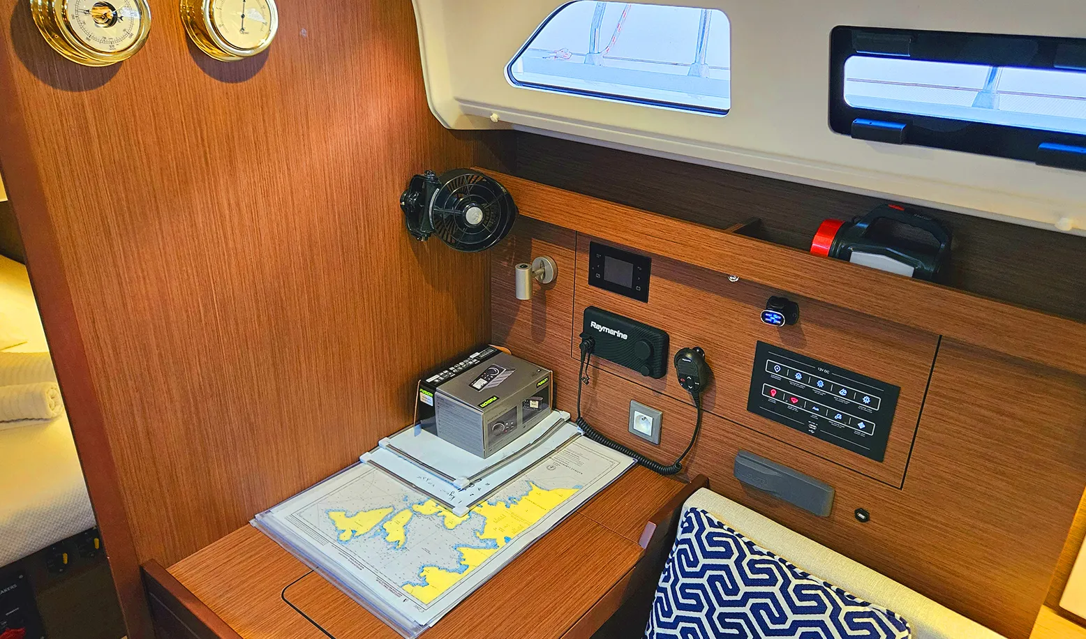 Oceanis 40.1 Gia — фотография яхты 5