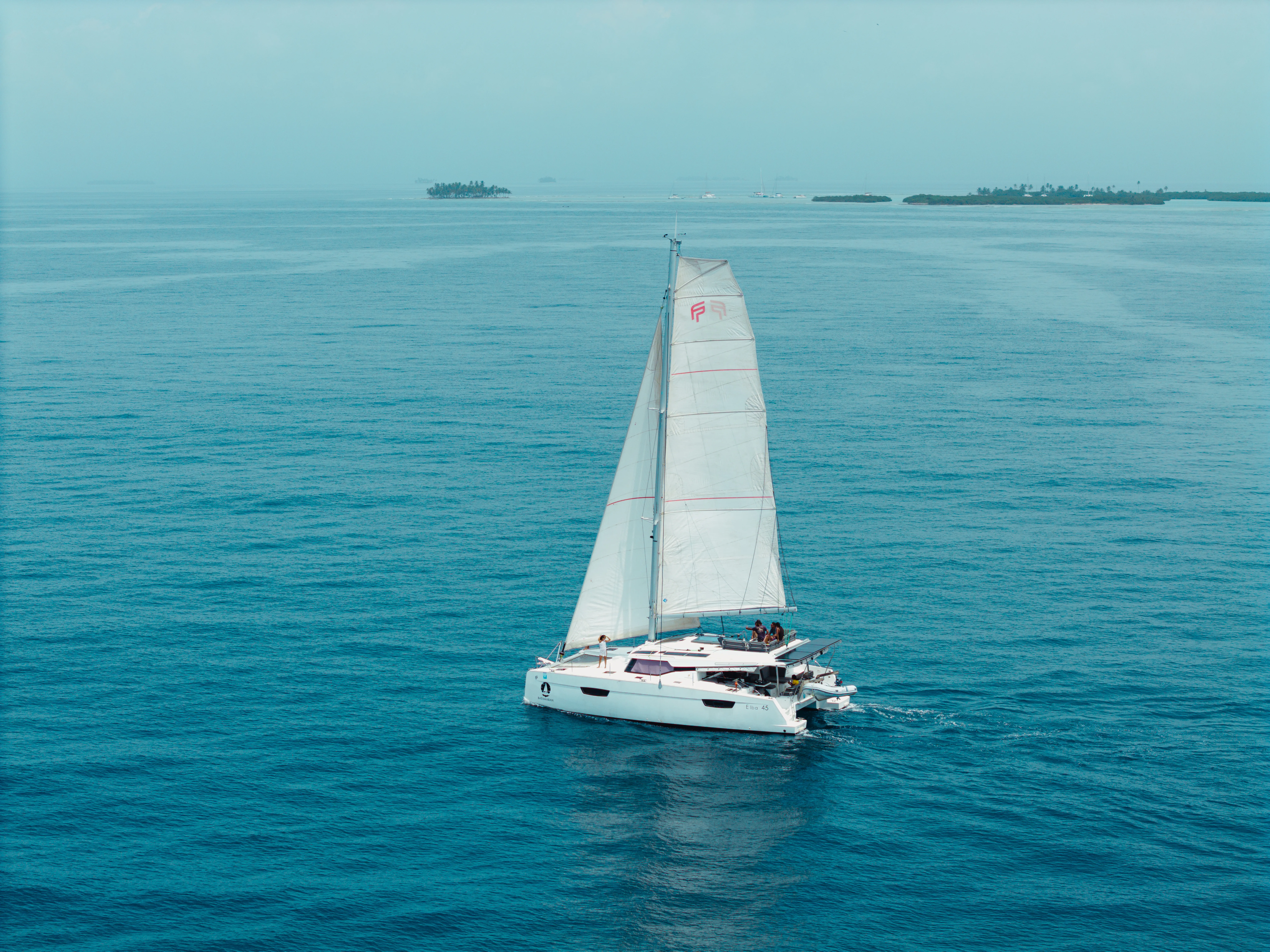 Elba 45 Batamaran — foto dello yacht n. 3