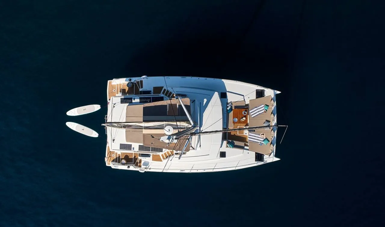 Bali 5.4 La Grande Bellezza — yacht photo 6