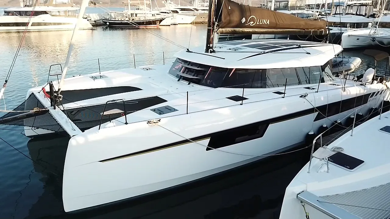 Nautitech 48 Open Luna — фотография яхты 6