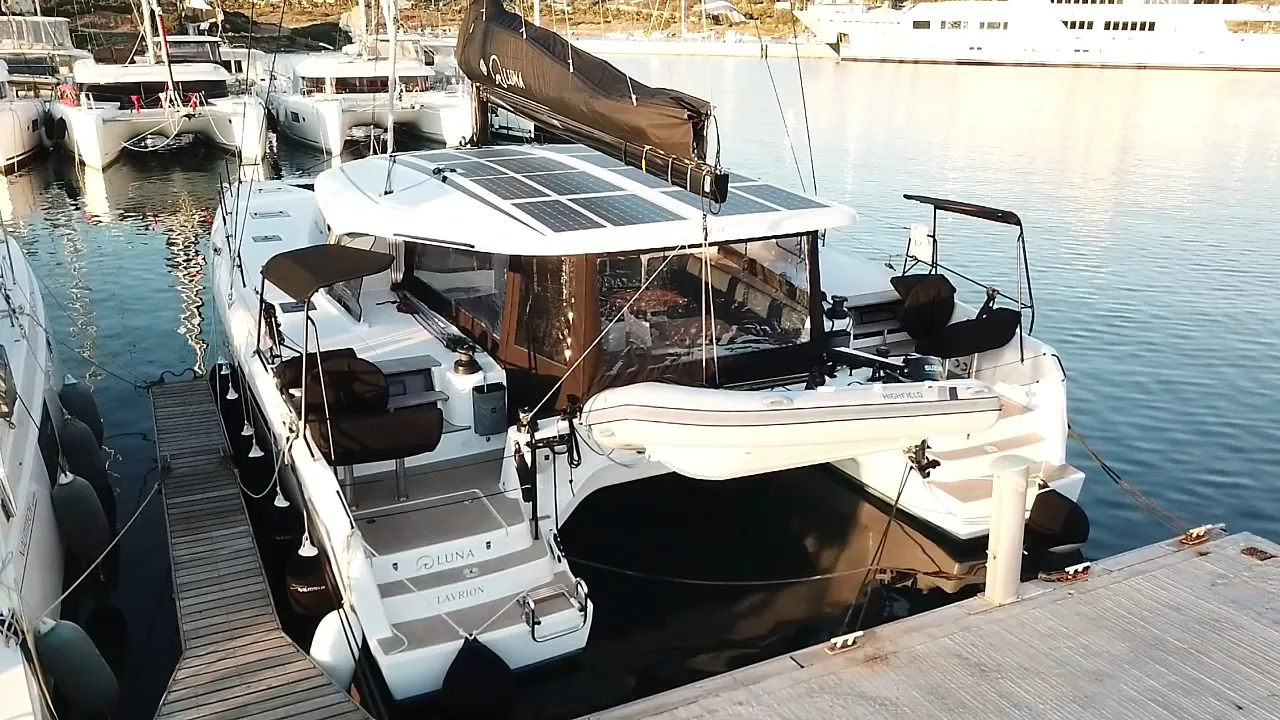 Nautitech 48 Open Luna — фотография яхты 16
