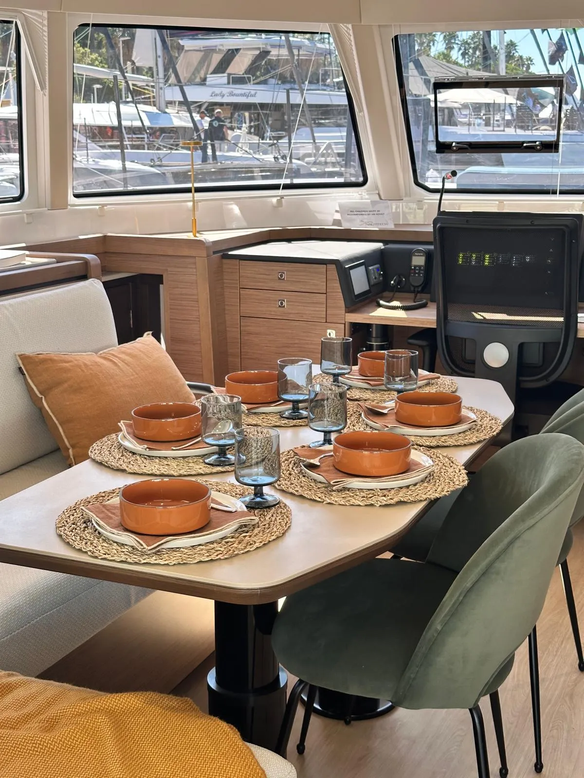 Nautitech 48 Open Luna — фотография яхты 29