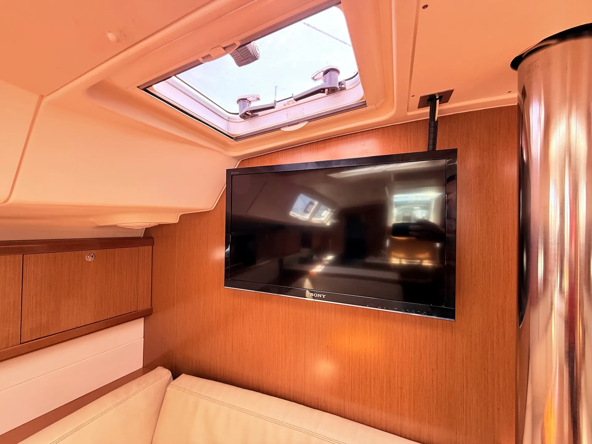Oceanis 46 Juliette — jahtikuva 3