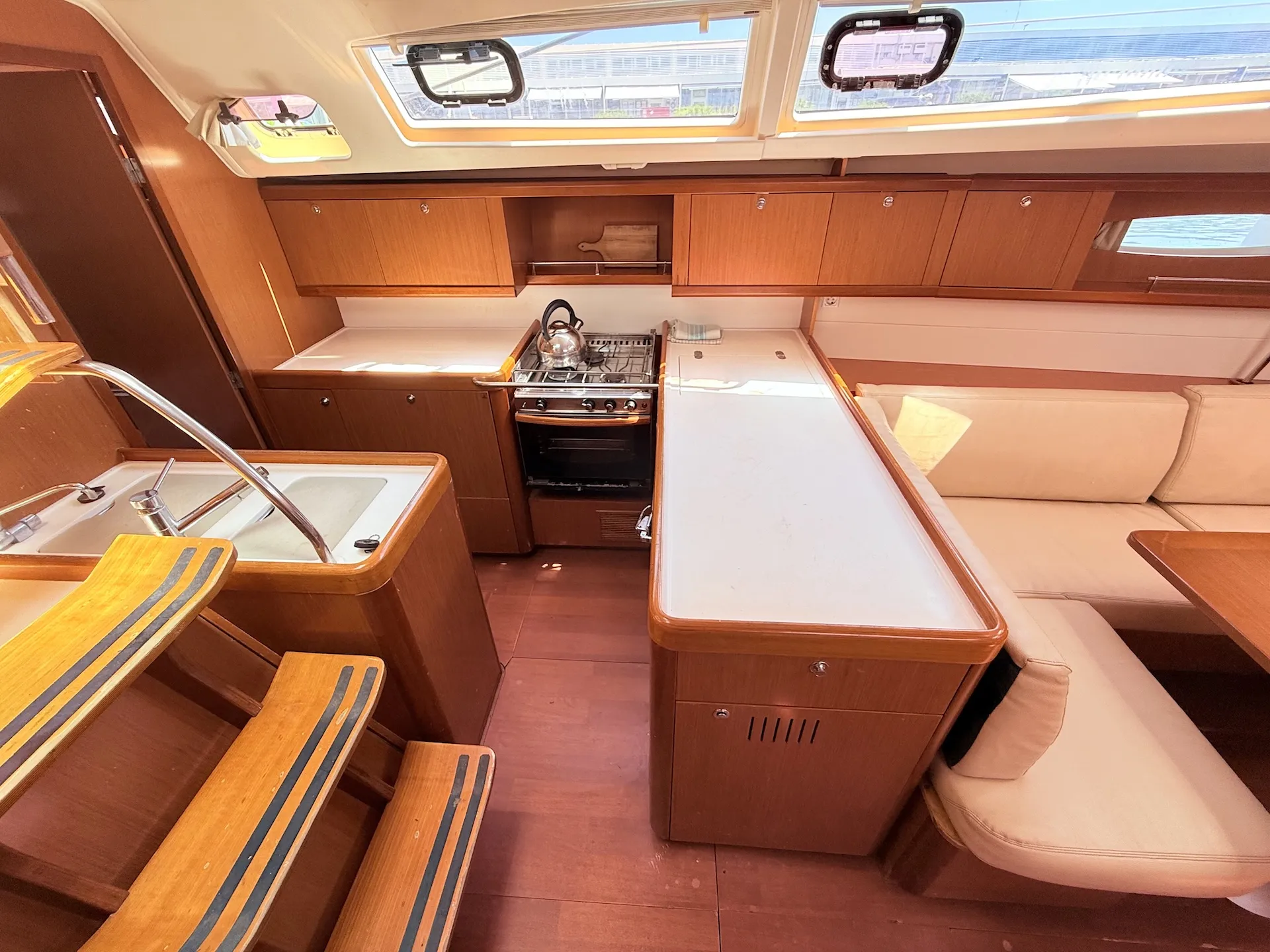 Oceanis 46 Juliette — jahtikuva 18