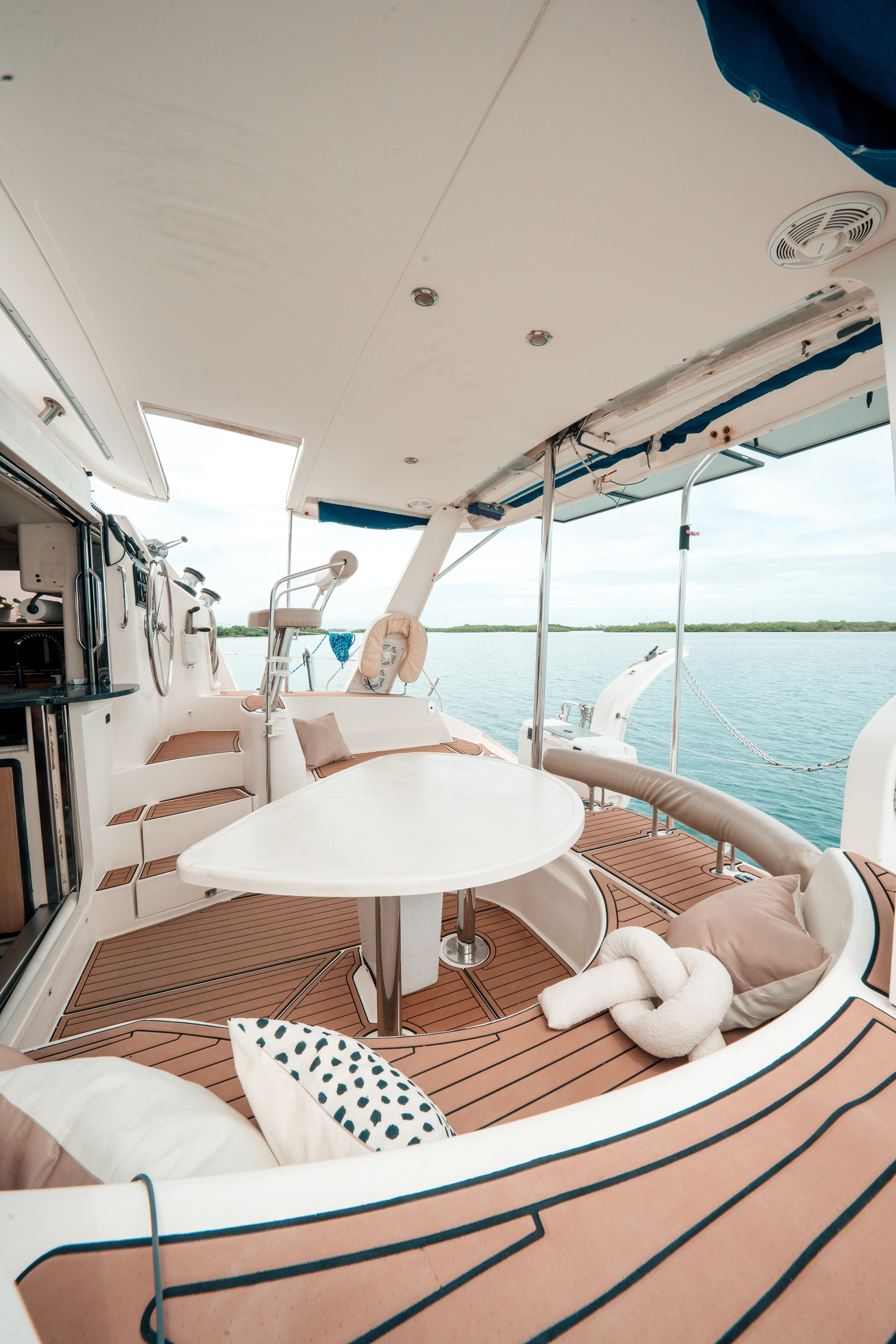 Leopard 40 One Love — foto dello yacht n. 15