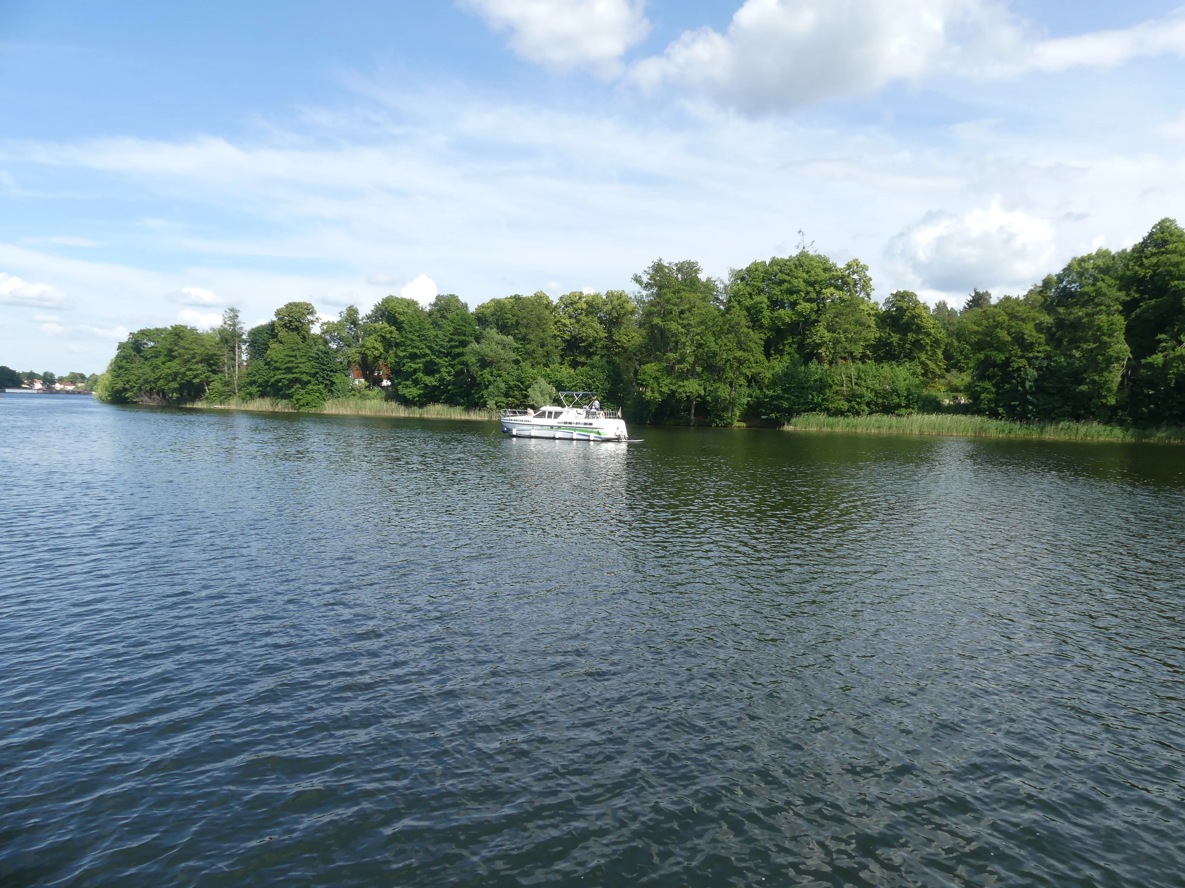 Tarpon 42 N Robert Schumann — yacht photo 2