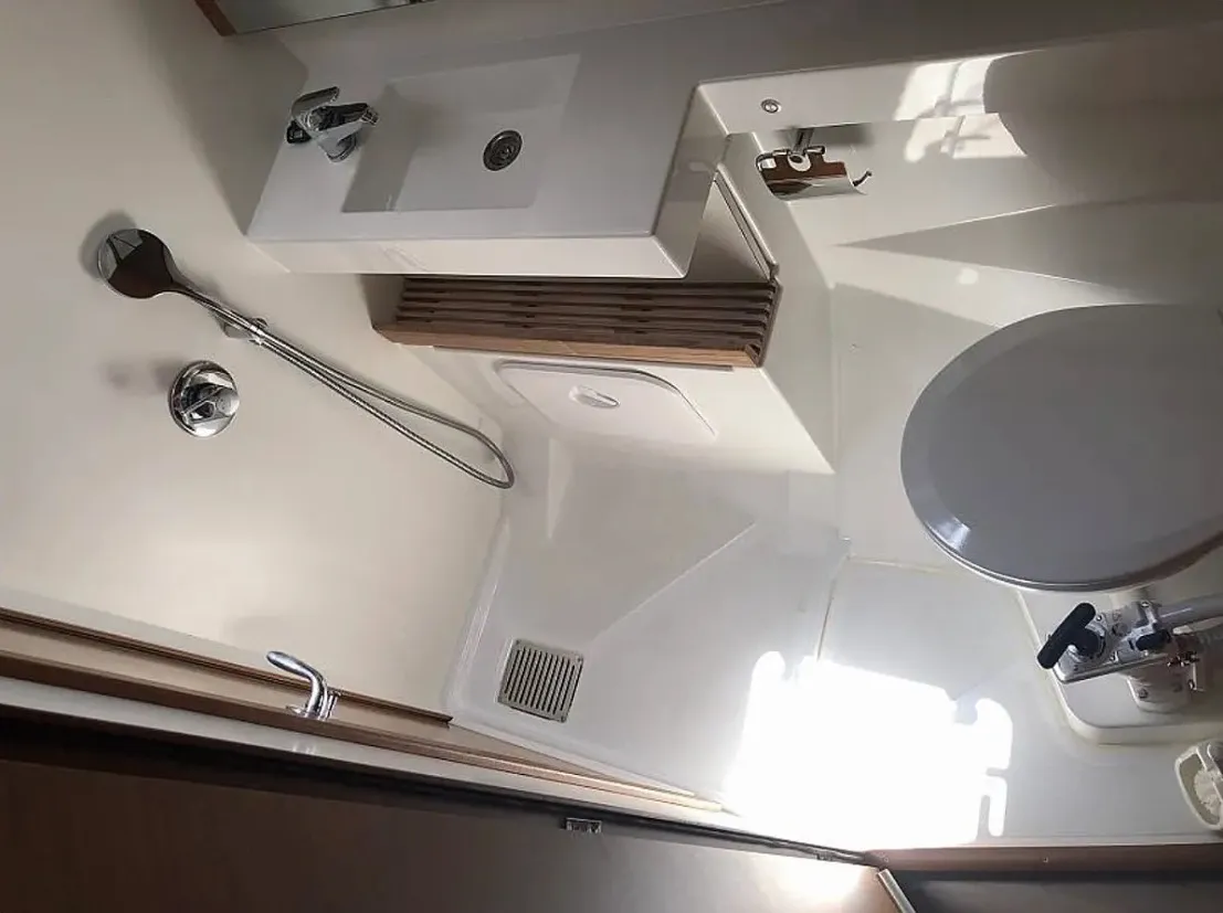 Sun Odyssey 440 Tikal III — foto dello yacht n. 3